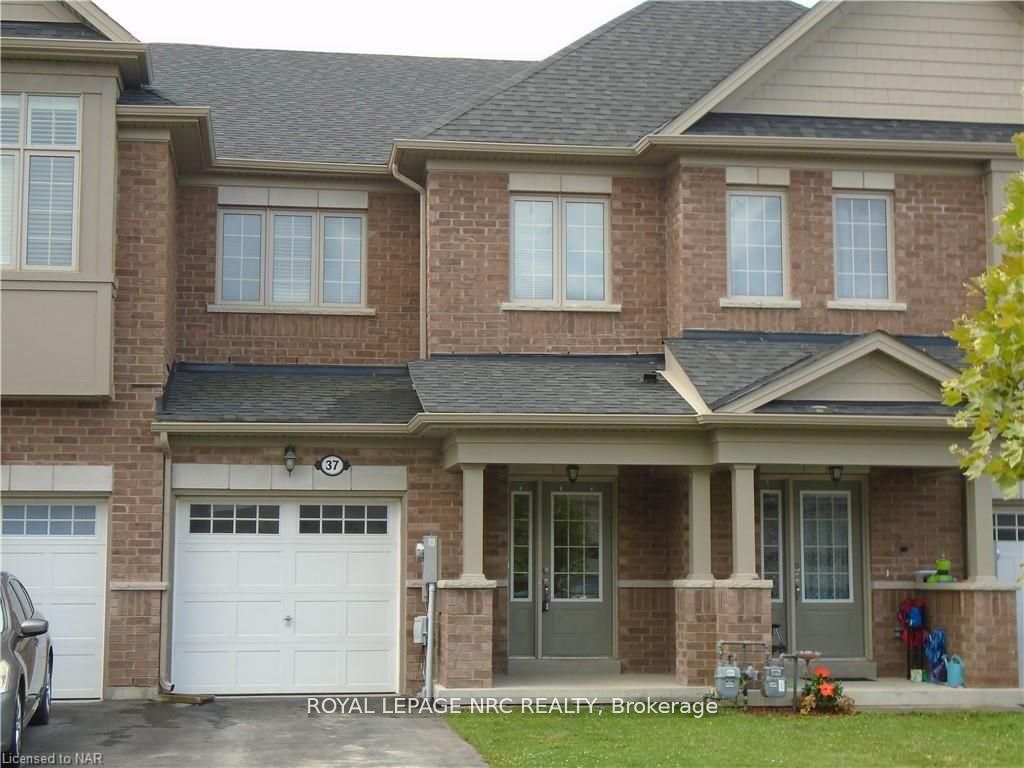 37 Sparkle Drive Property Photo 1