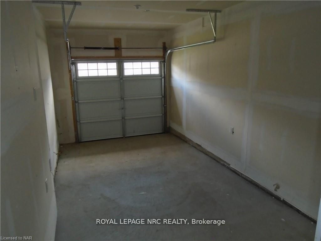 37 Sparkle Drive Property Photo 3