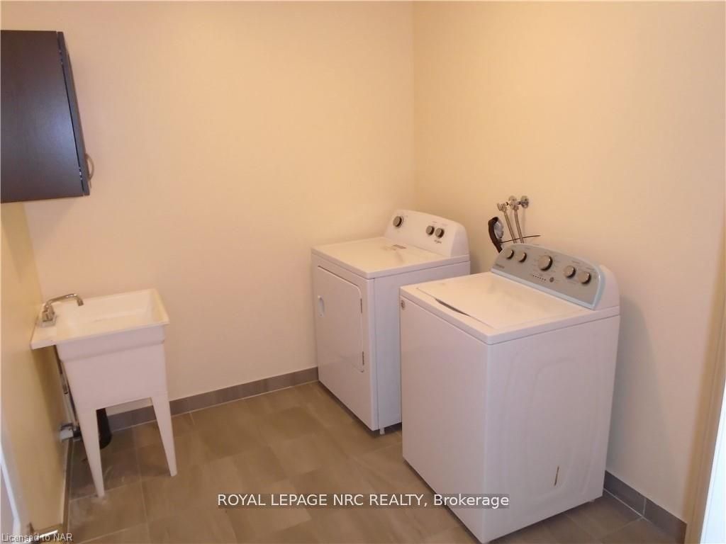 37 Sparkle Drive Property Photo 15