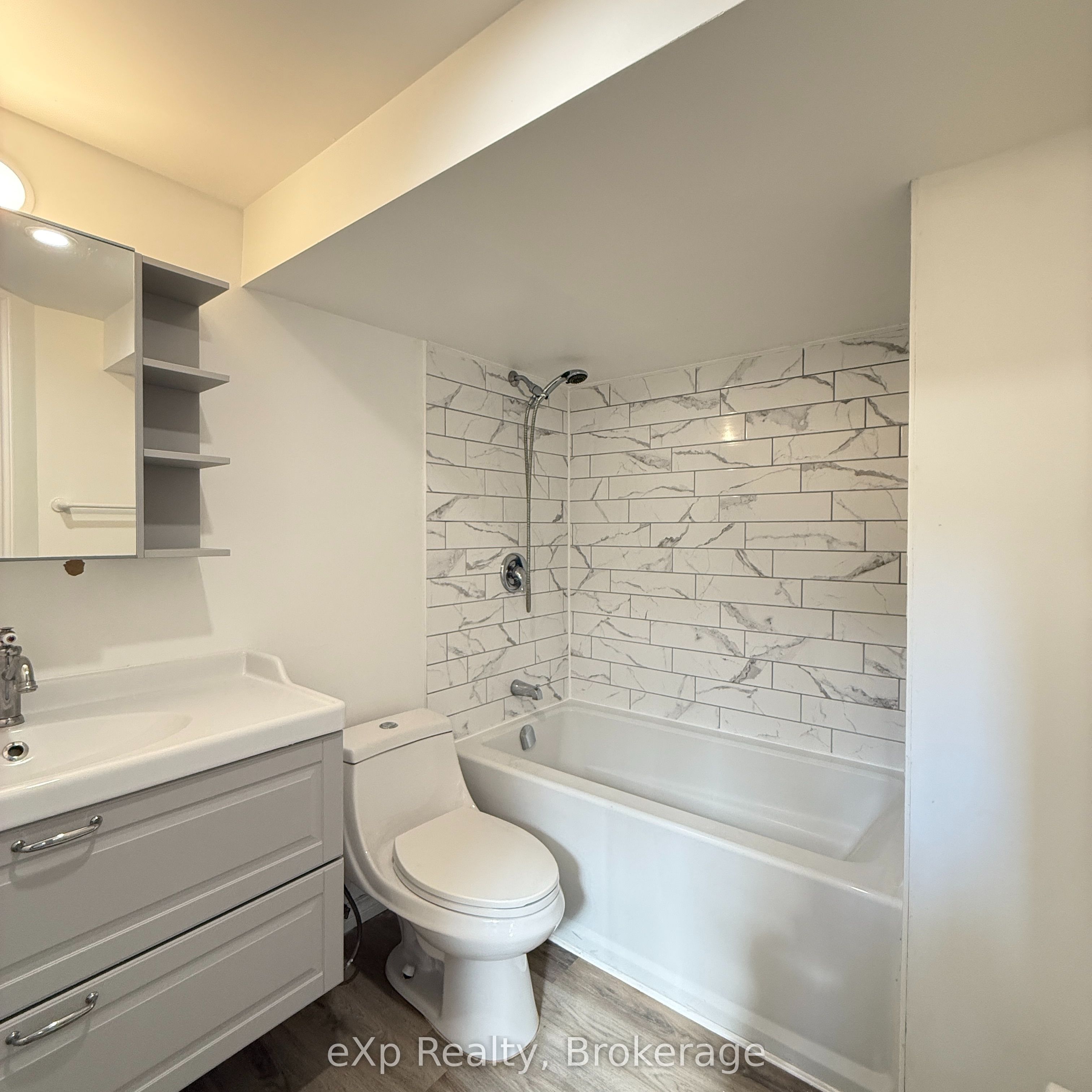 16 Orchard View Drive Property Photo 6