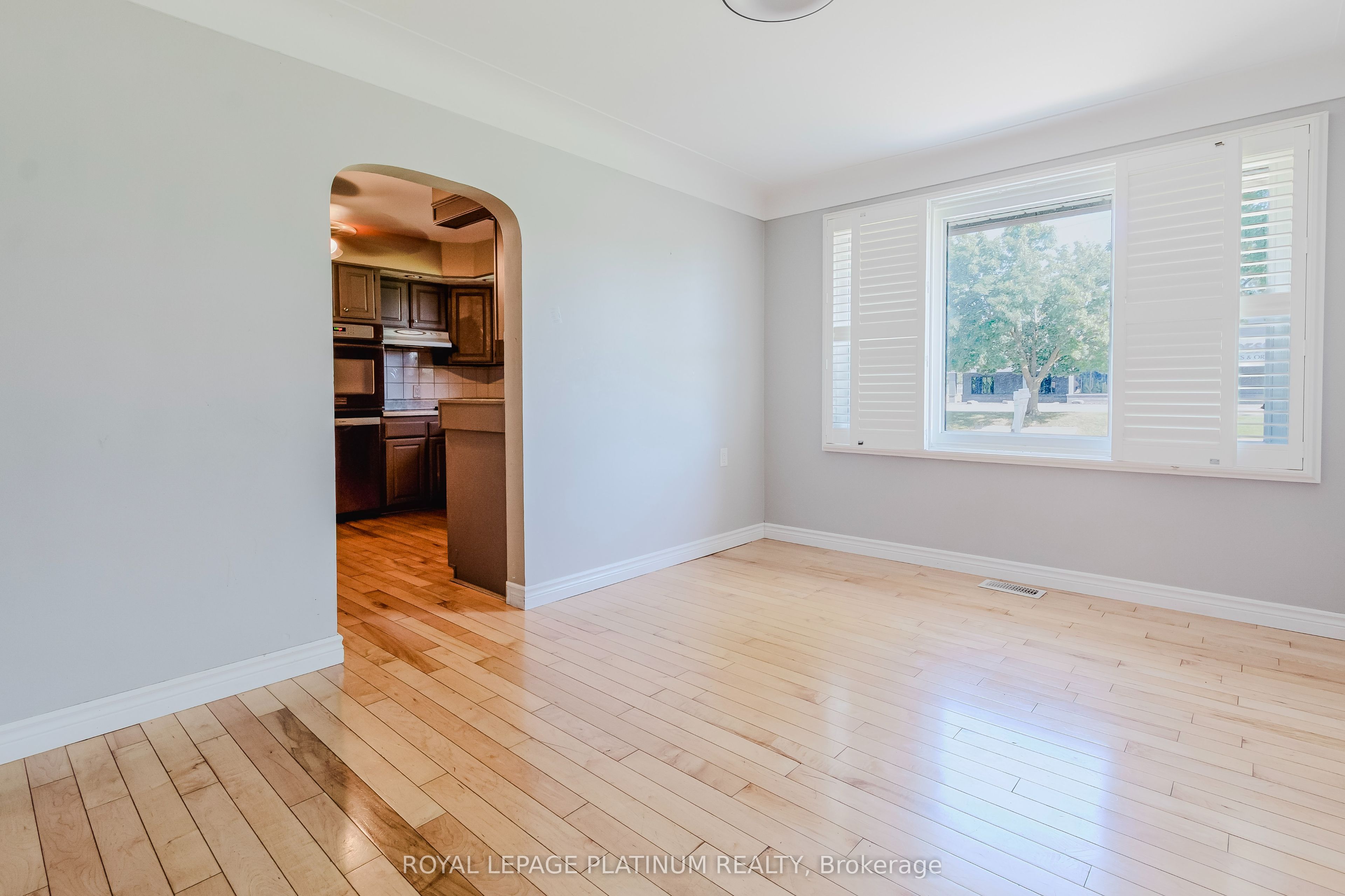 6 Varadi Avenue Property Photo 7