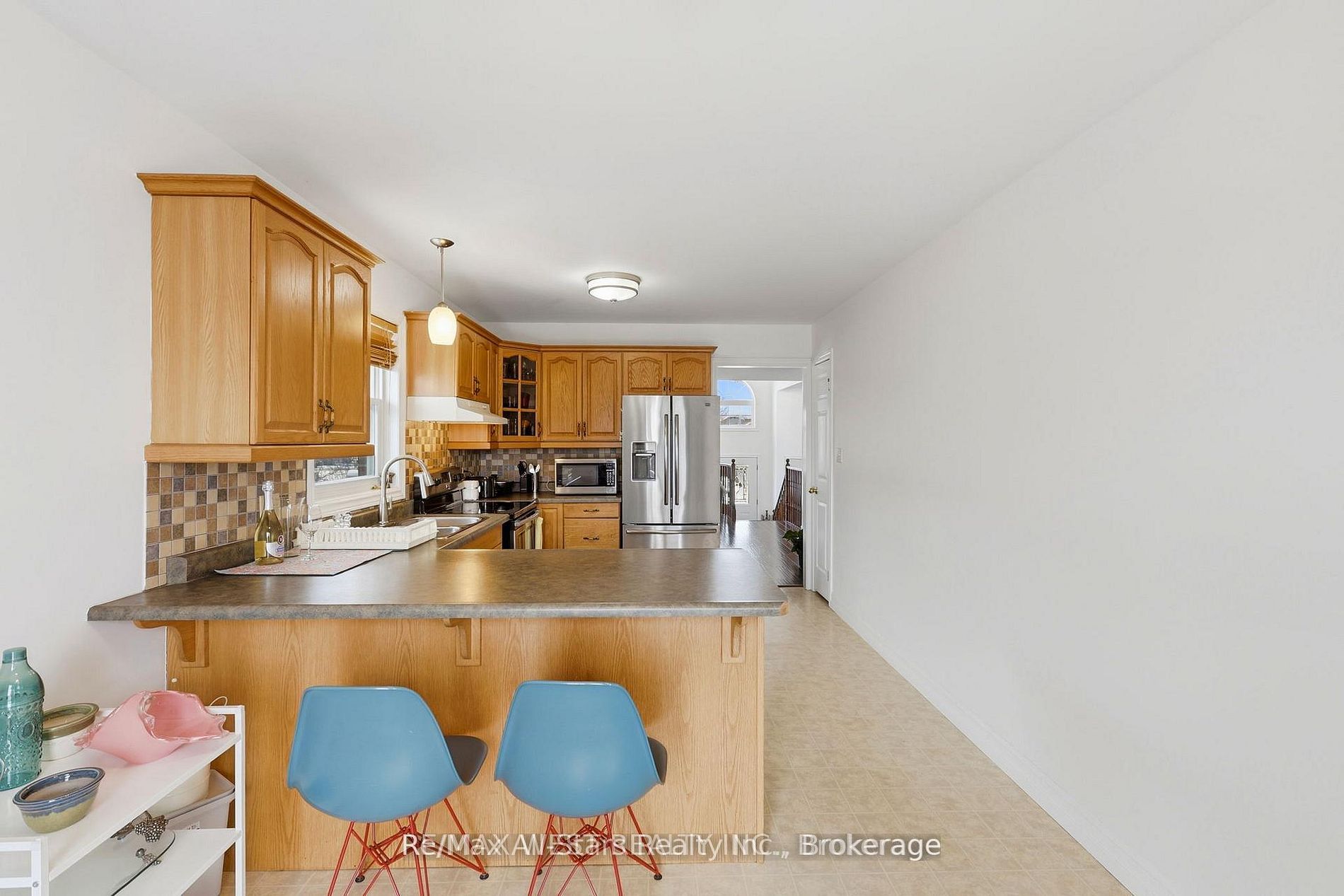 20 Eakins Crescent Property Photo 13