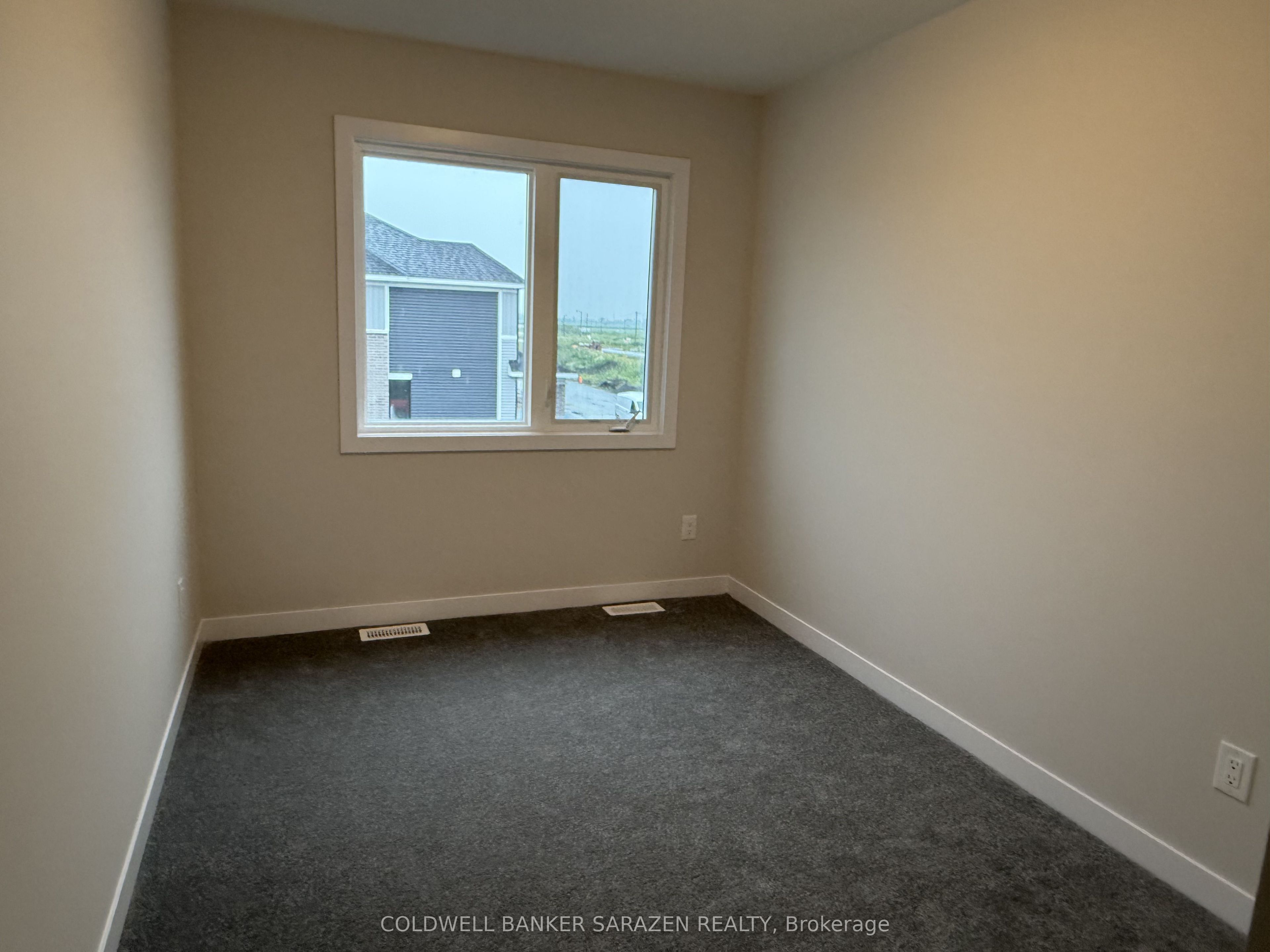 749 Haflinger Row Property Photo 15