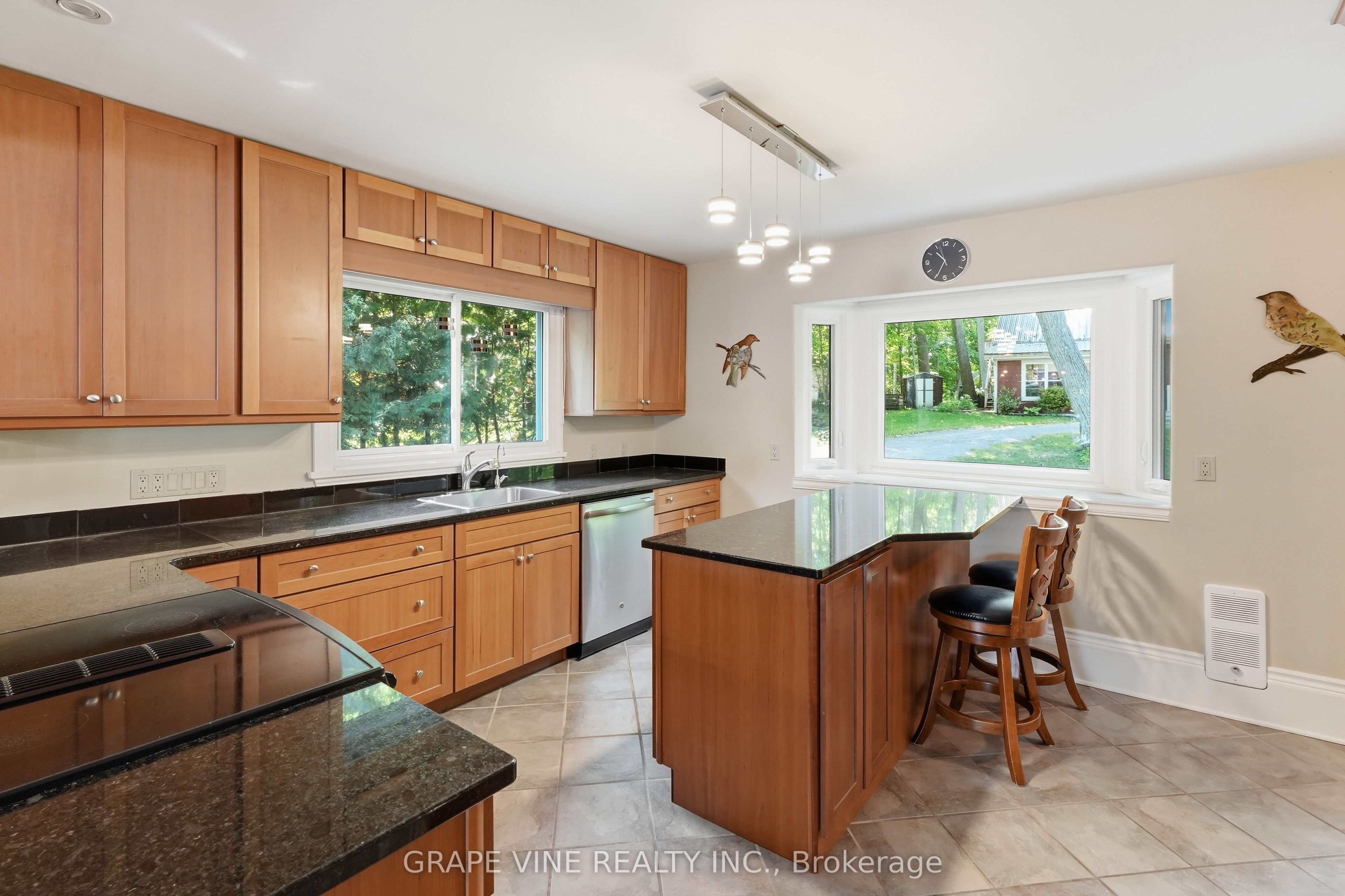 68 Goodman Crescent Property Photo 5