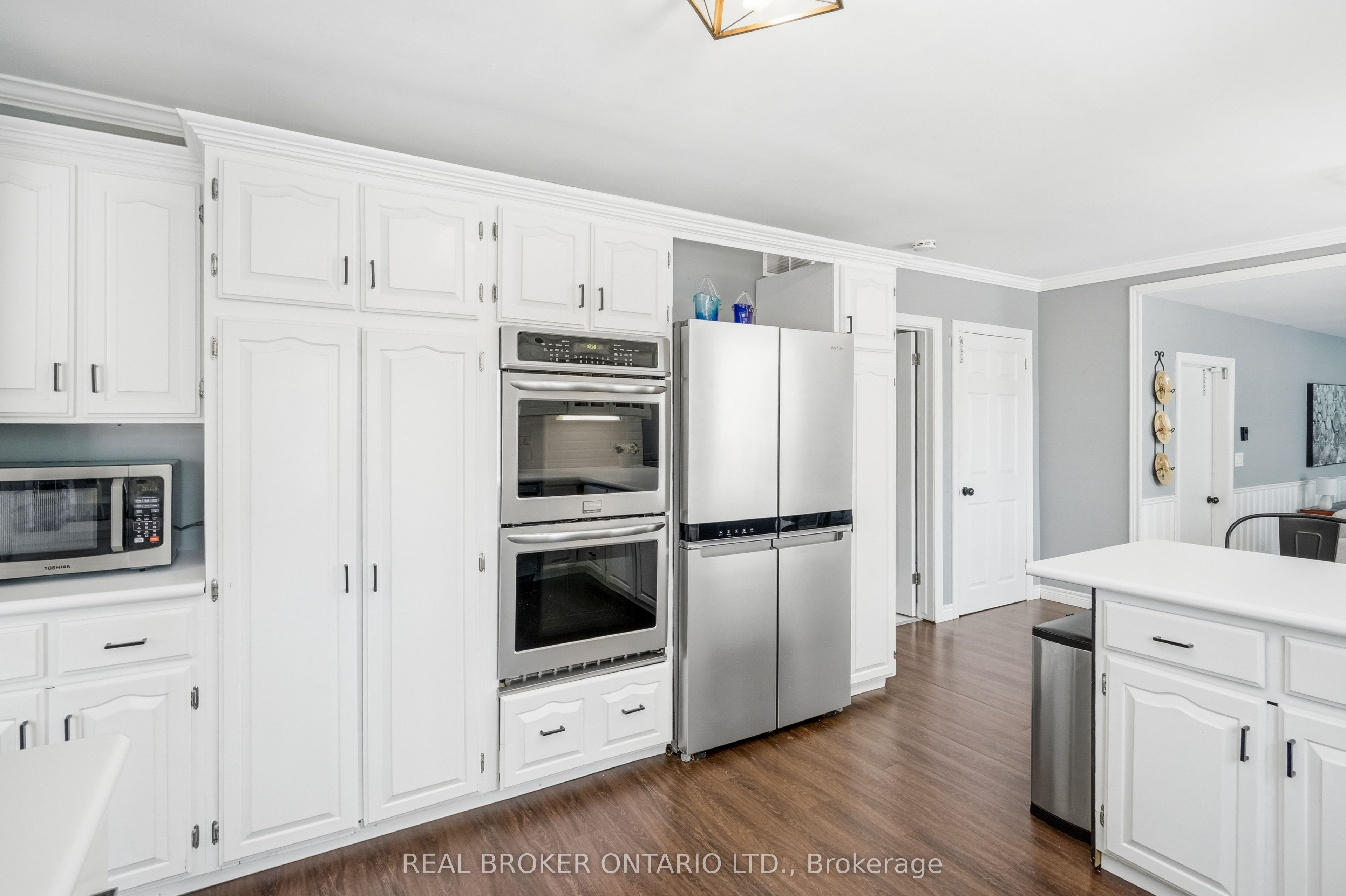 17 Lindbergh Drive Property Photo 14