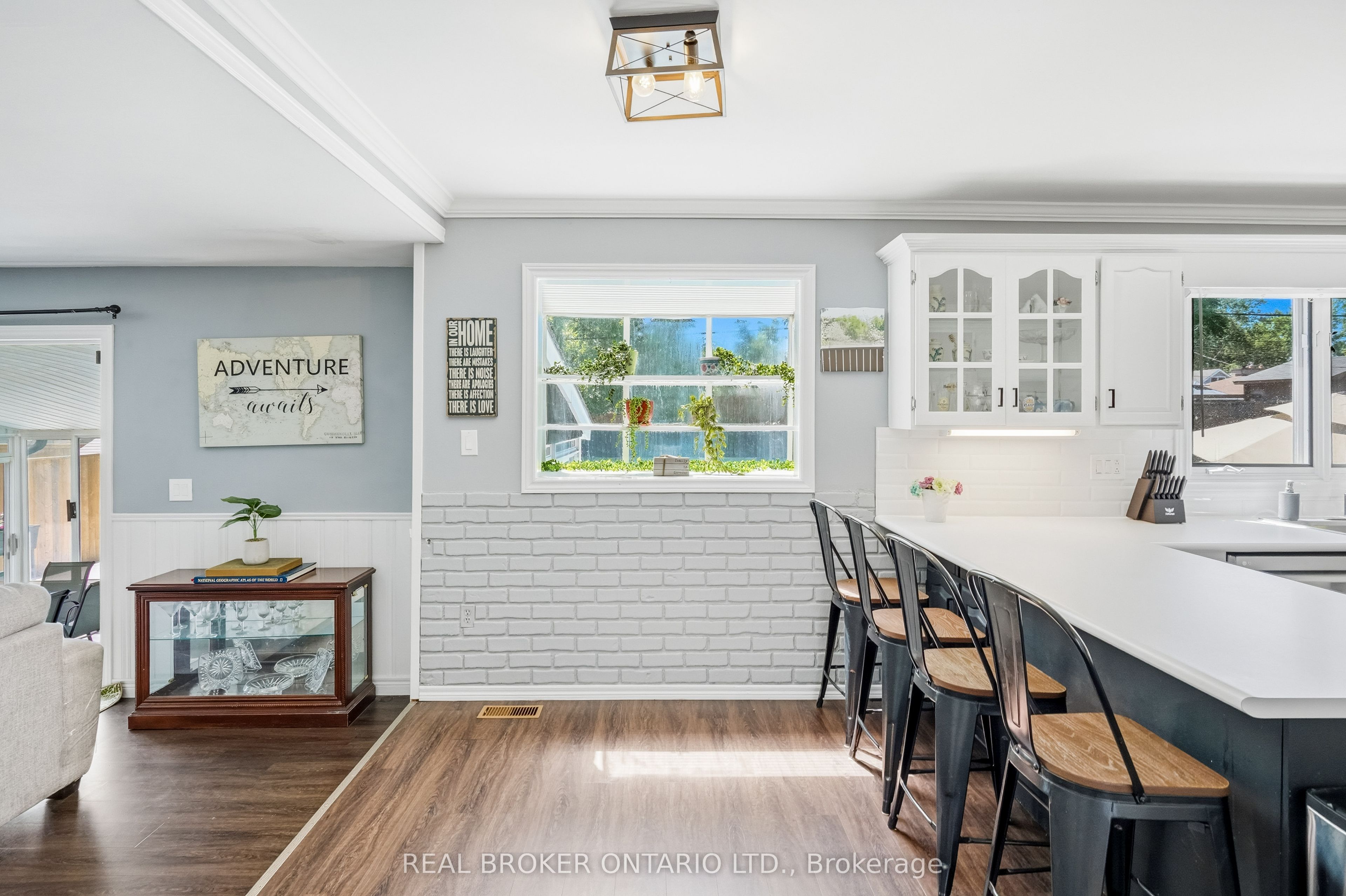 17 Lindbergh Drive Property Photo 17