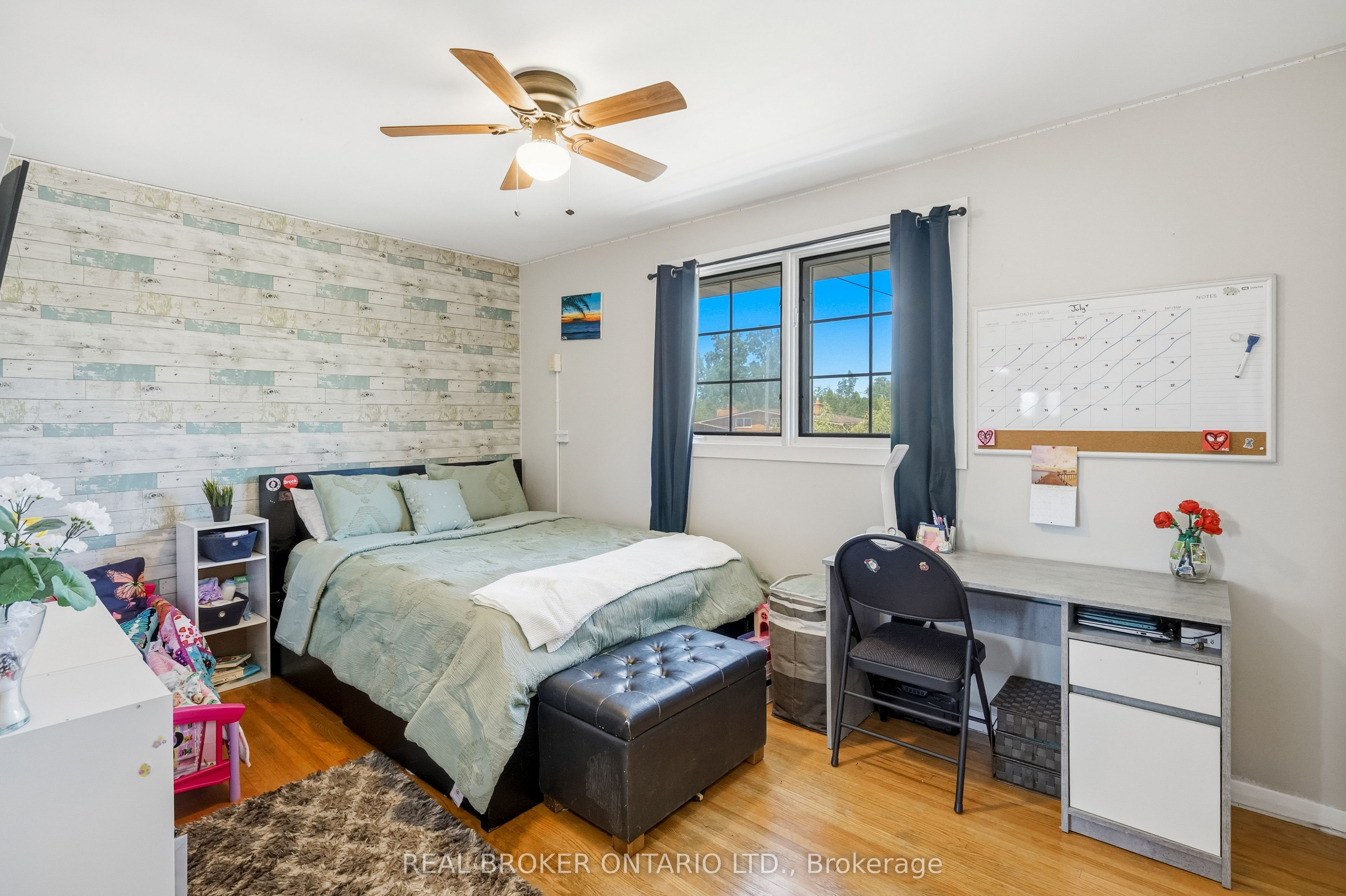 17 Lindbergh Drive Property Photo 24