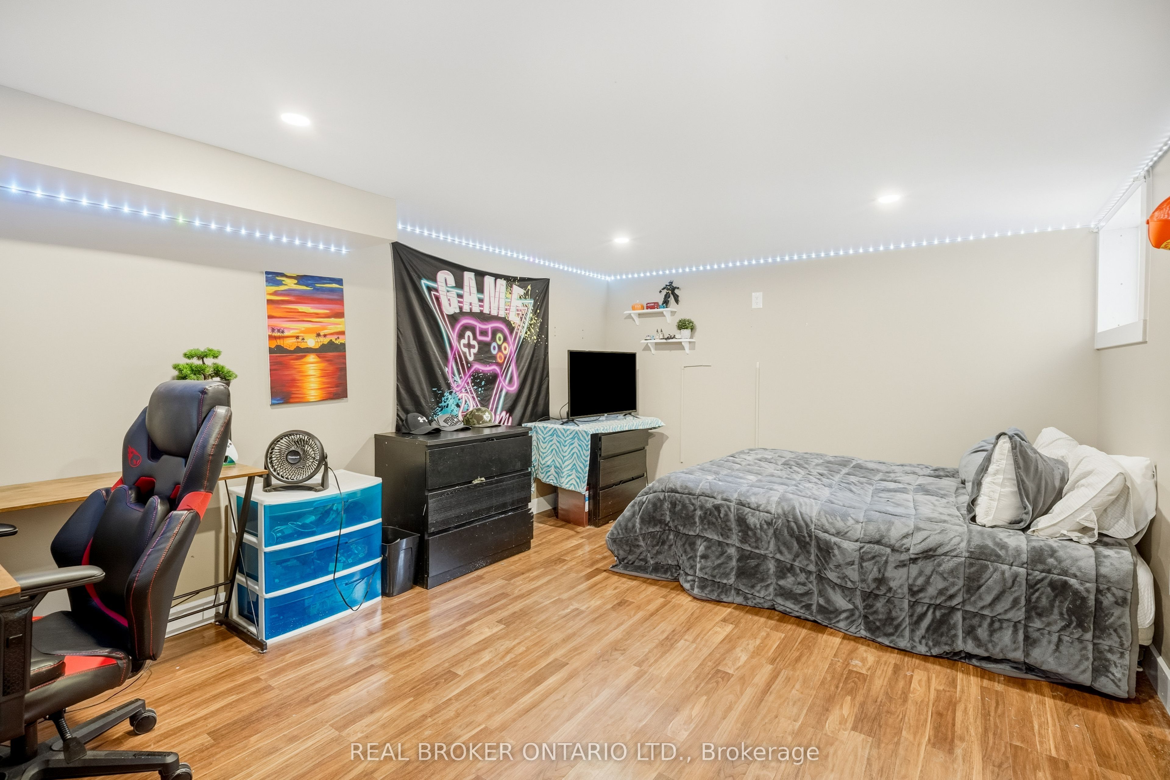 17 Lindbergh Drive Property Photo 30