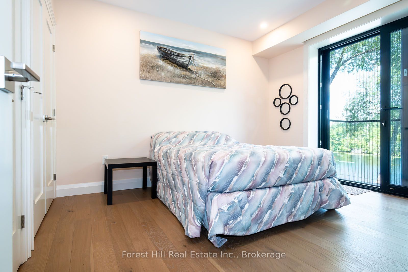 32 Brunel Road S 202 Property Photo 14