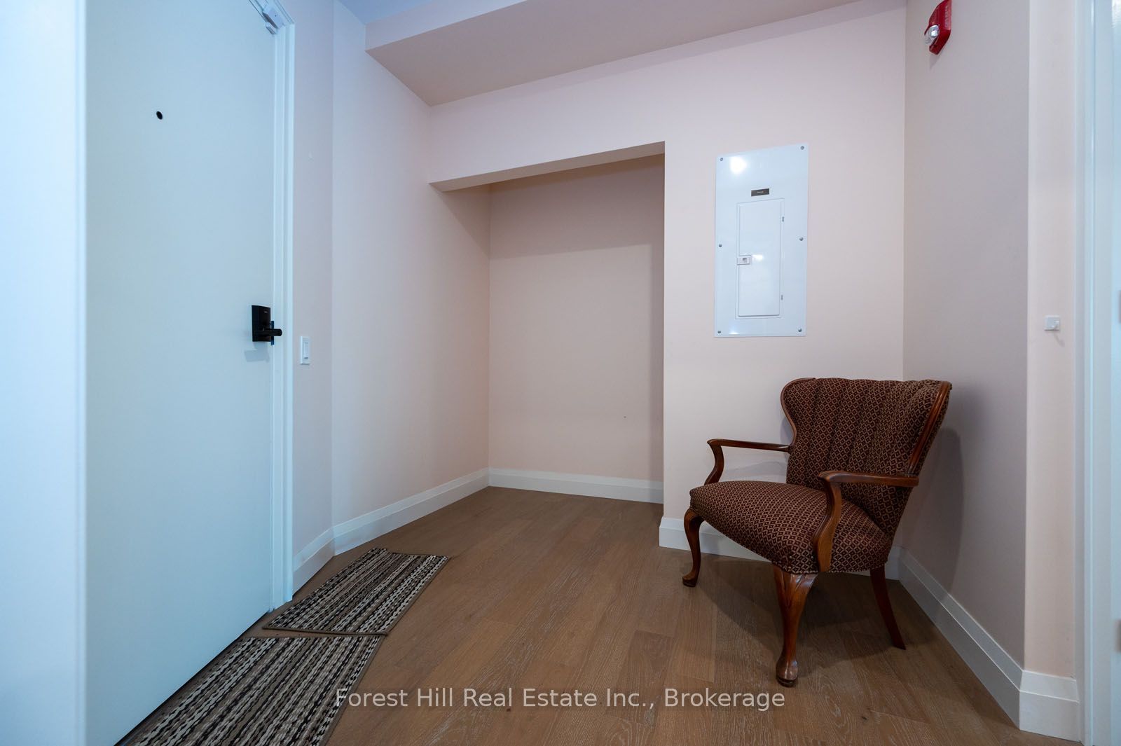 32 Brunel Road S 202 Property Photo 28