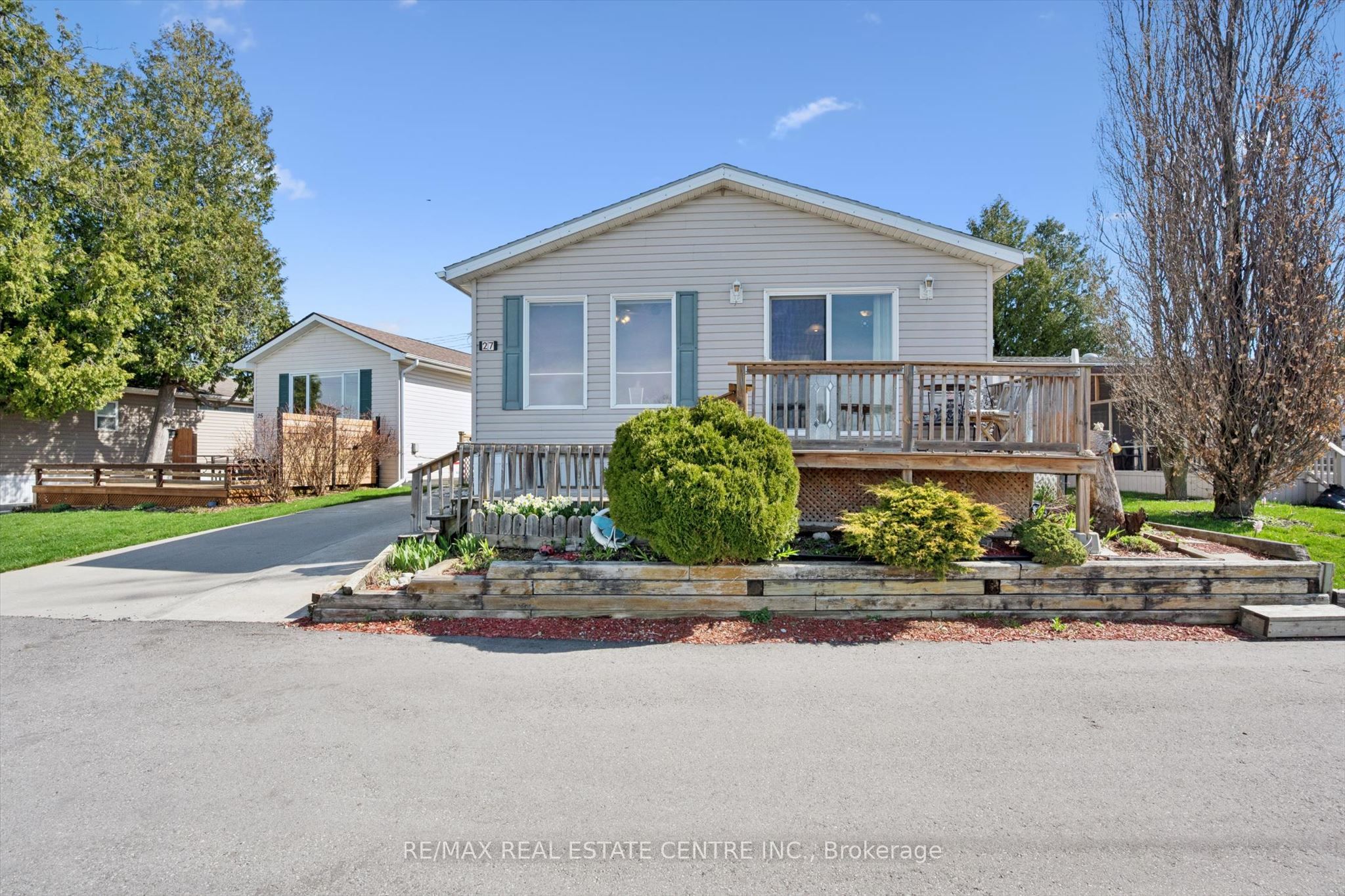 27 Trillium Beach Pvt Drive Property Photo 3