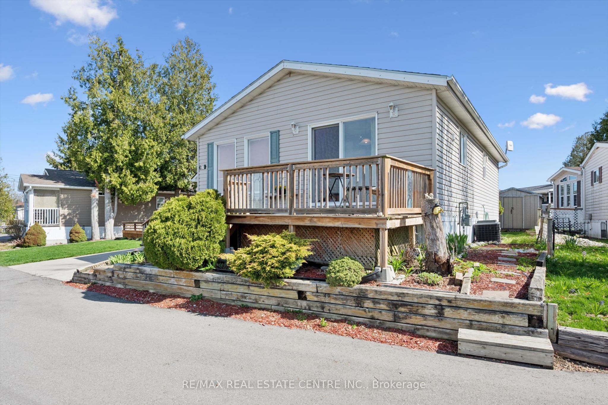 27 Trillium Beach Pvt Drive Property Photo 4