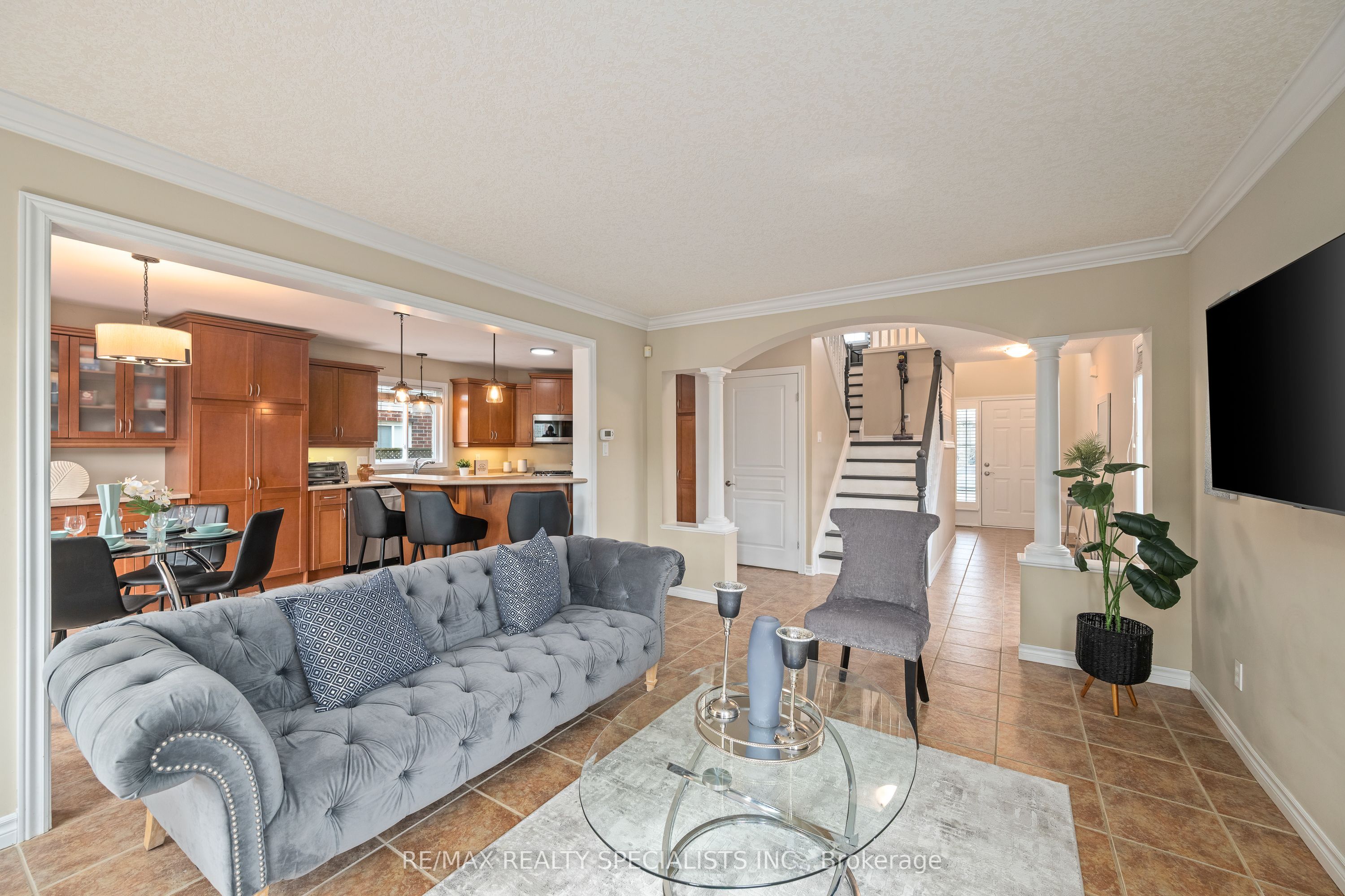 1865 Bayswater Crescent Property Photo 13