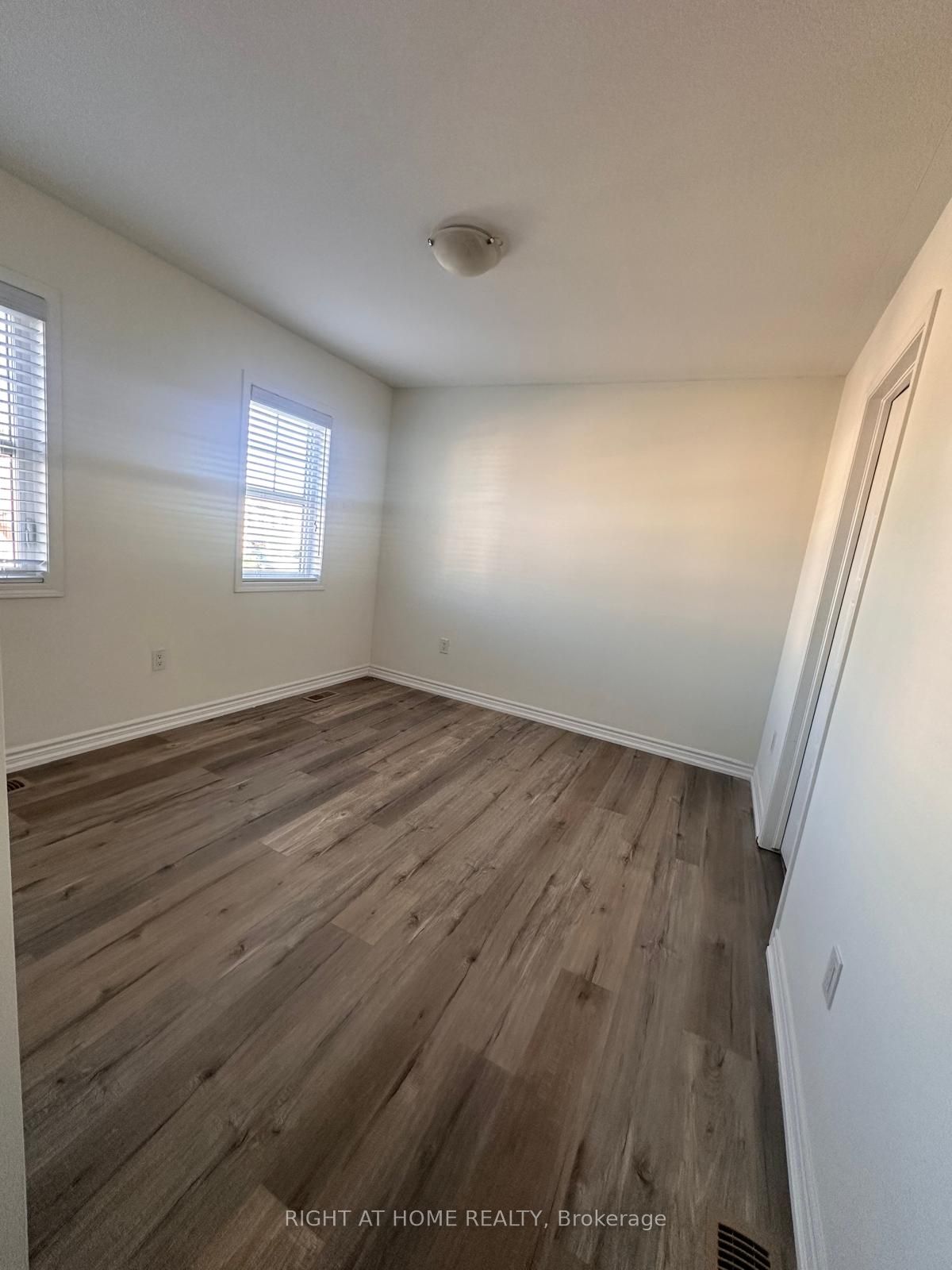 516 Equestrian Way Property Photo 21