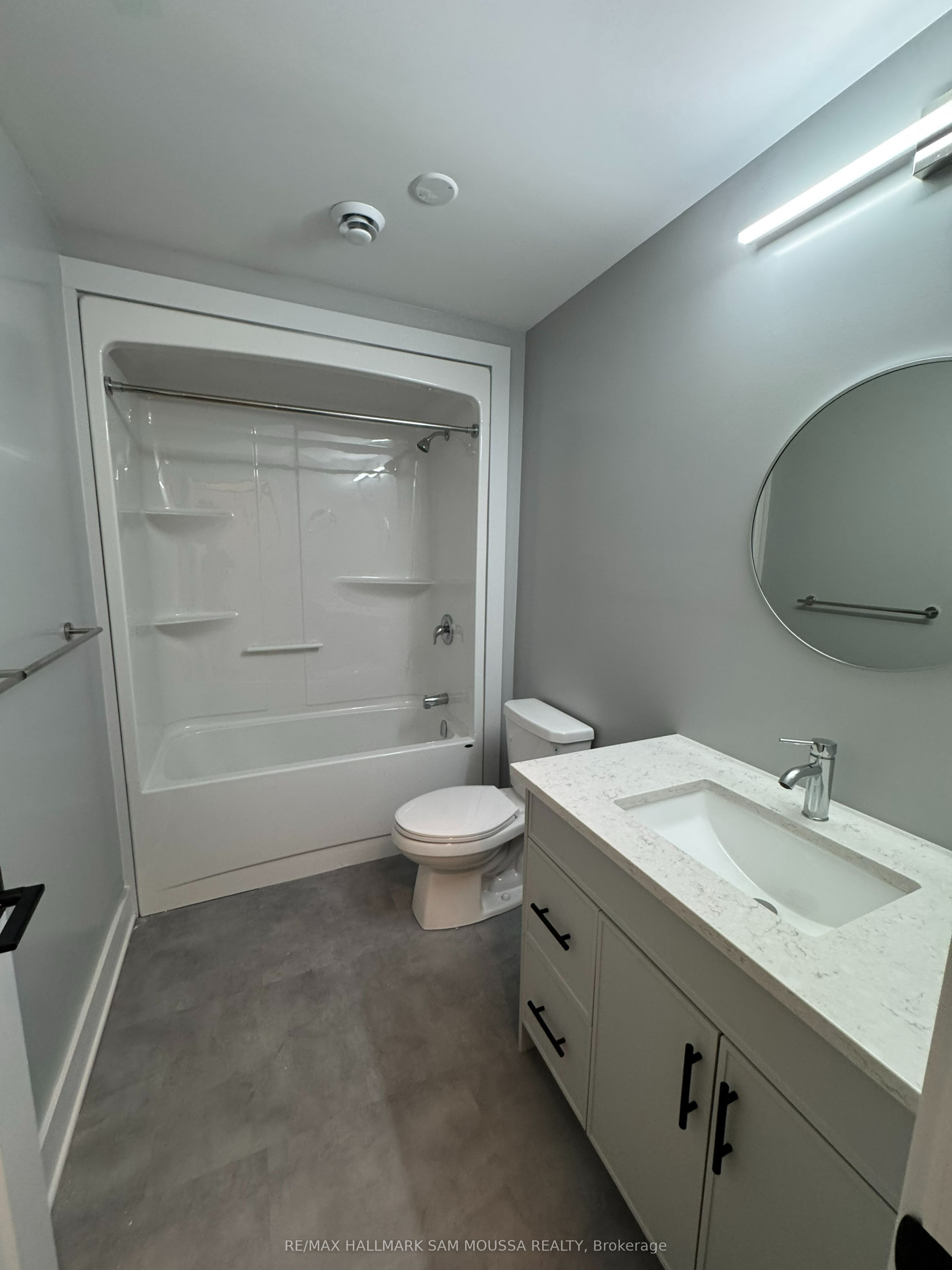 55 Drummond Street E 104 Property Photo 2