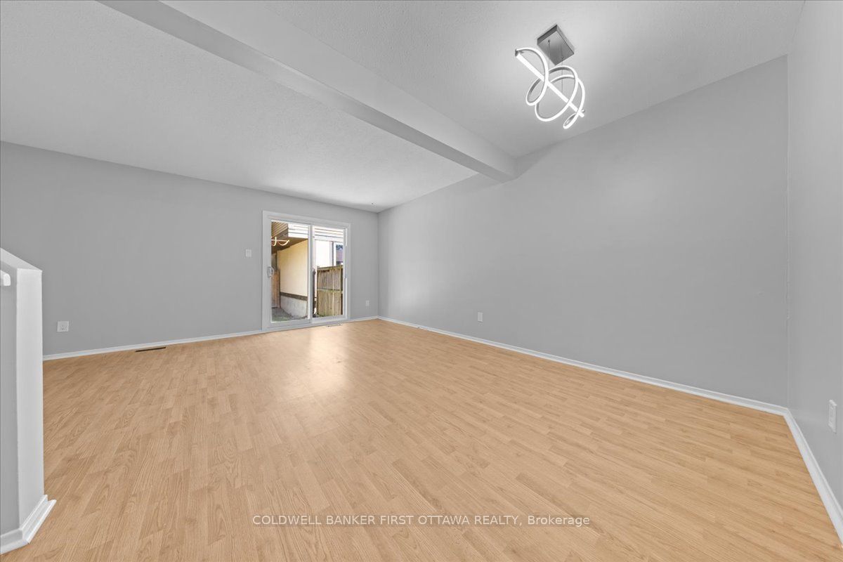 2701 Pimlico Crescent Property Photo 8