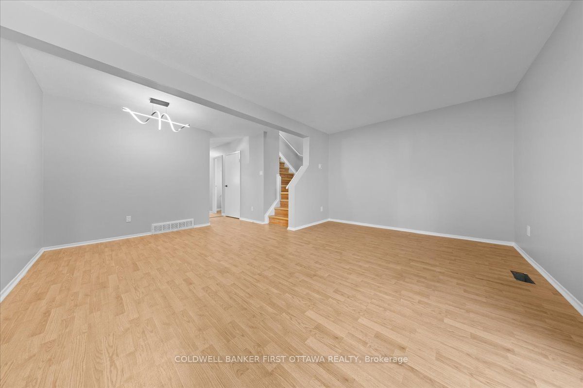 2701 Pimlico Crescent Property Photo 9