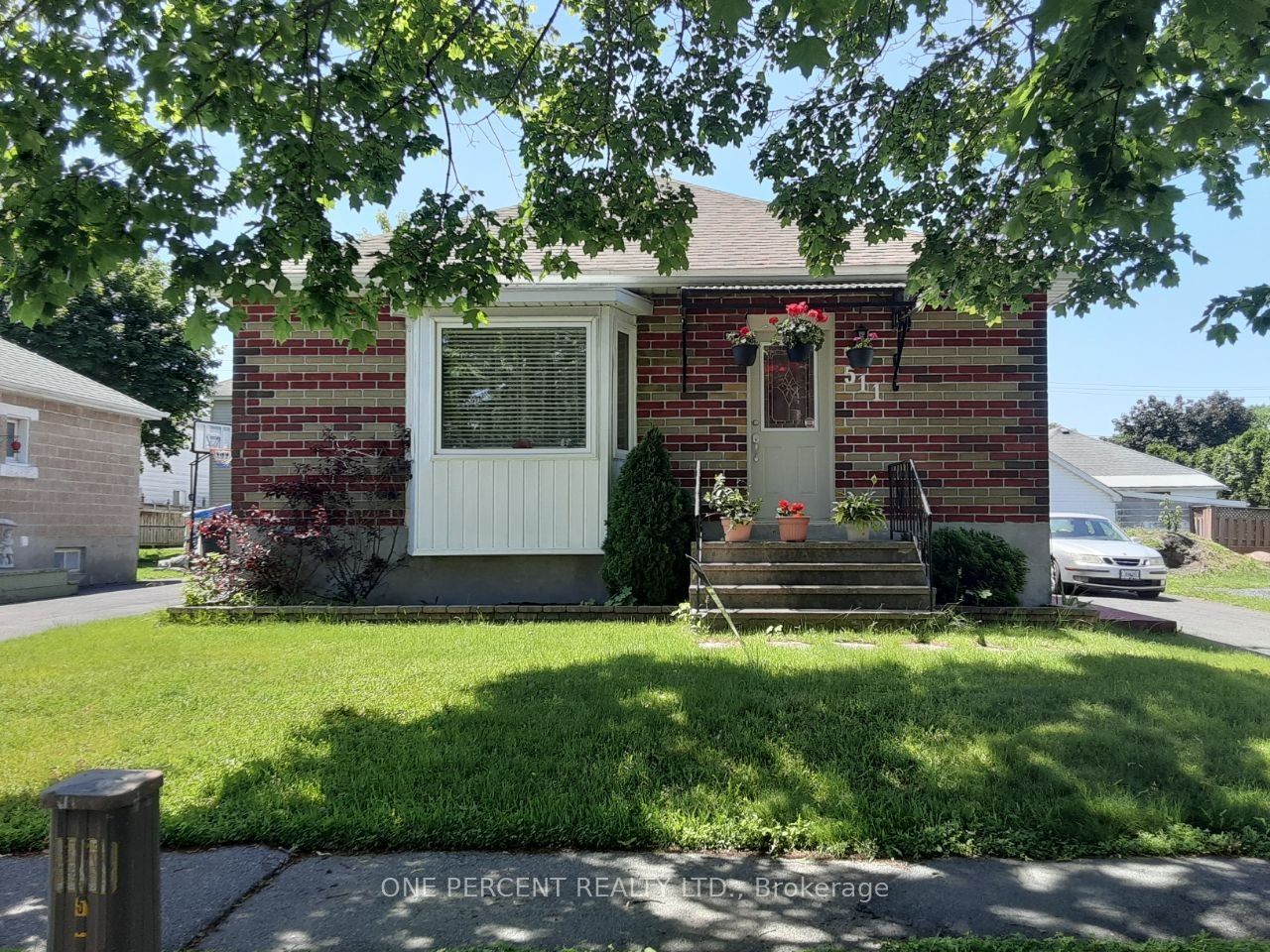 511 St Felix Street Property Photo 1