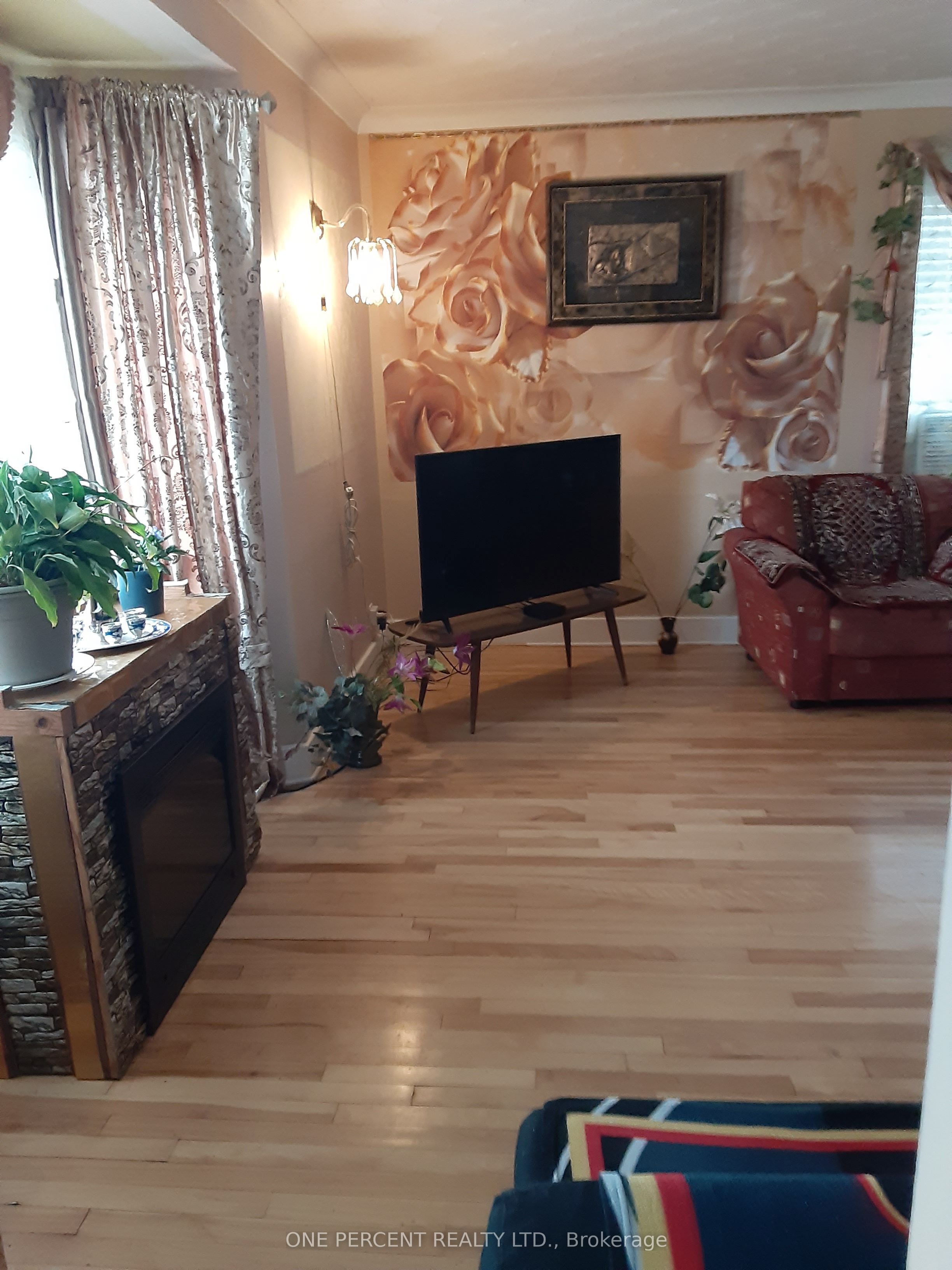 511 St Felix Street Property Photo 17