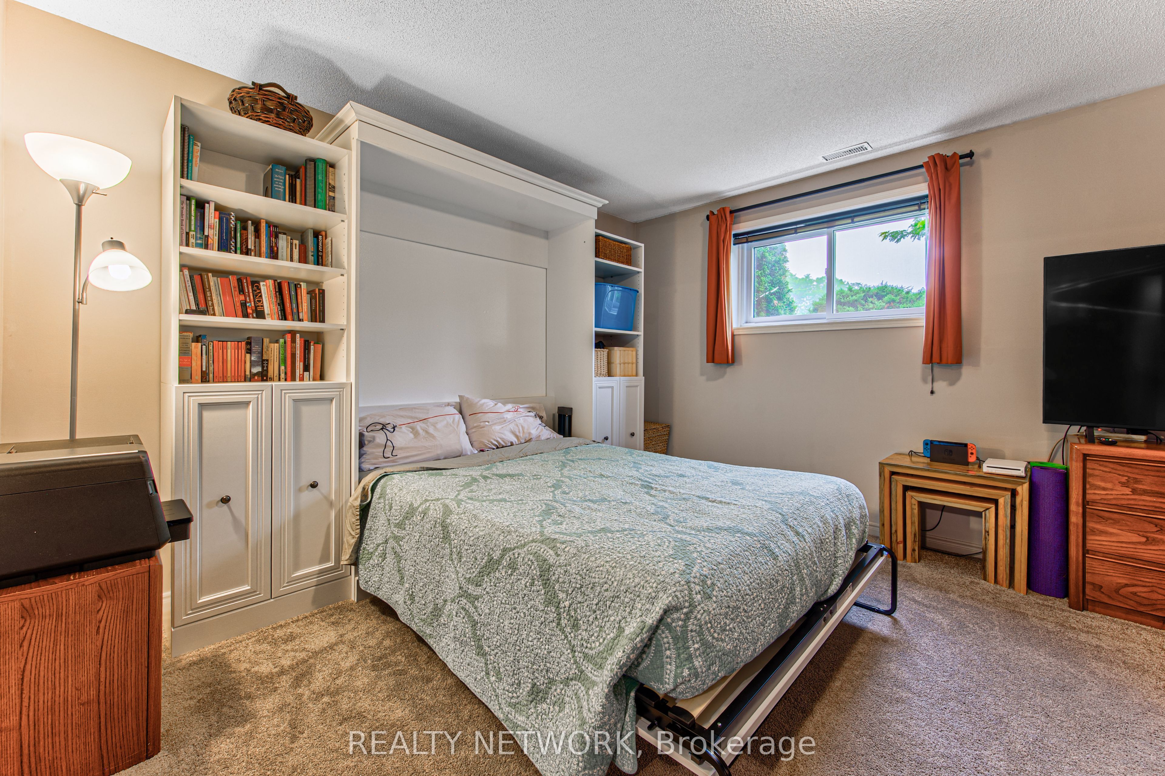 40 Peter Street Property Photo 27
