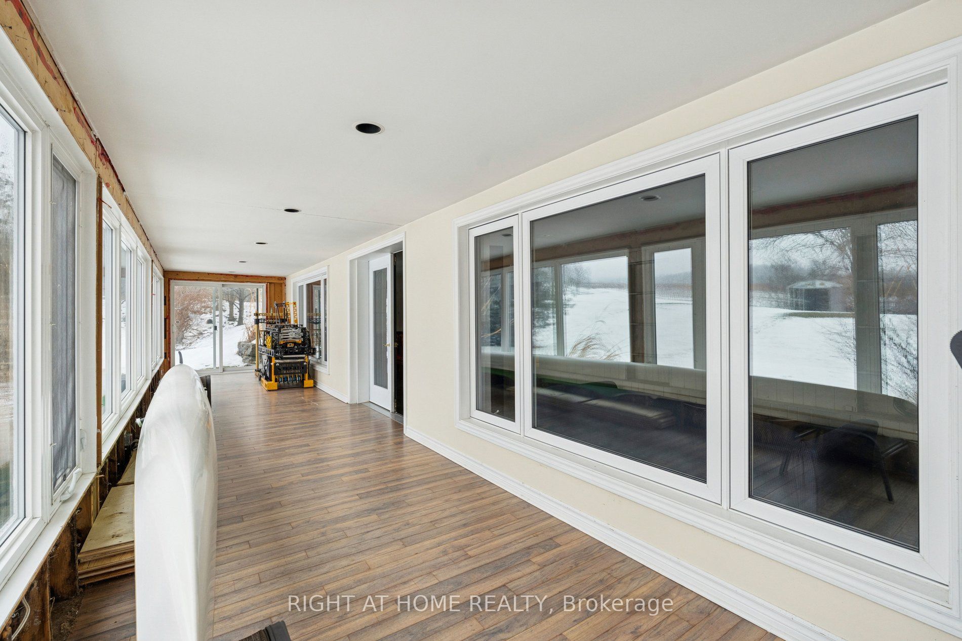 4451 Thirty Road Property Photo 7