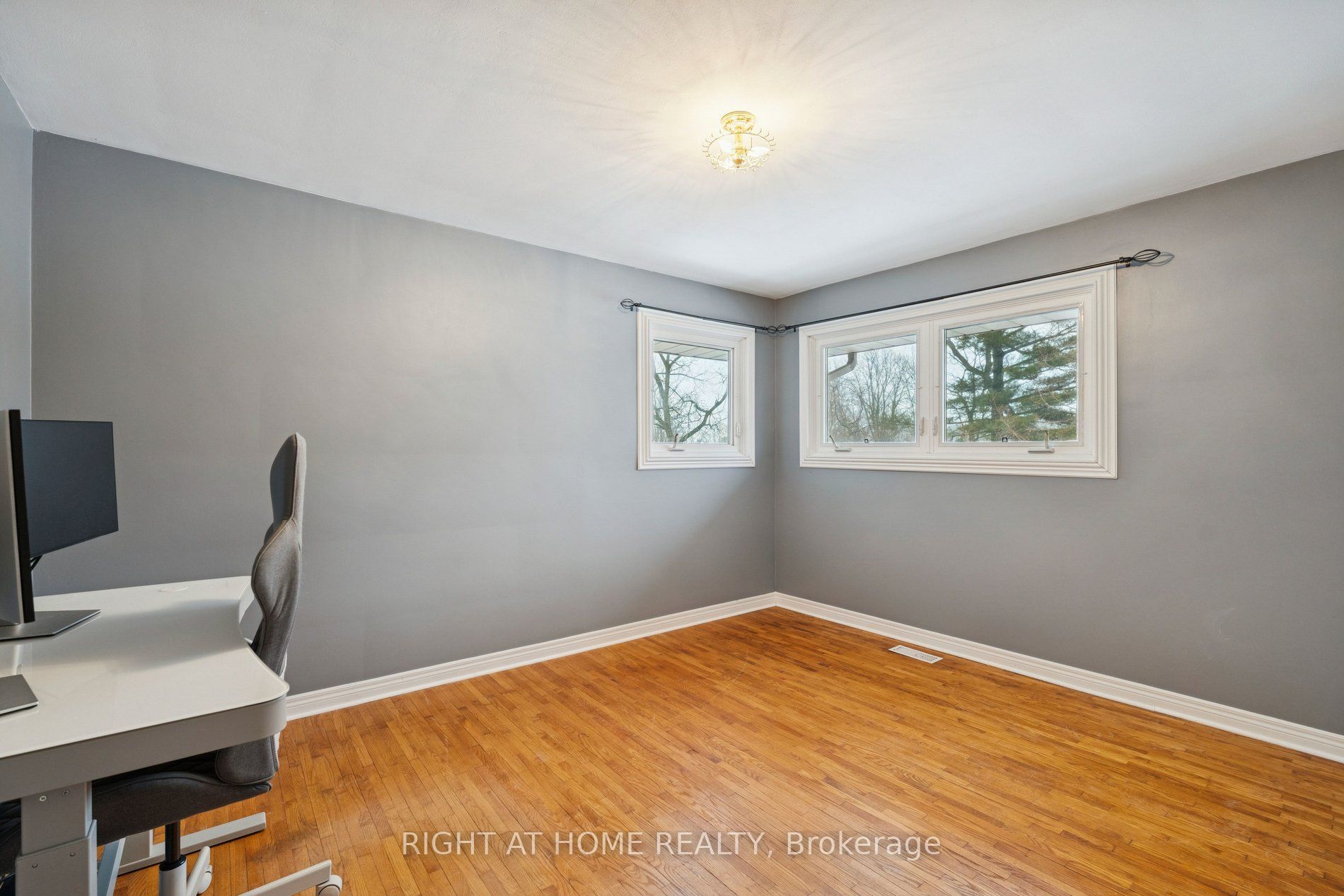 4451 Thirty Road Property Photo 14