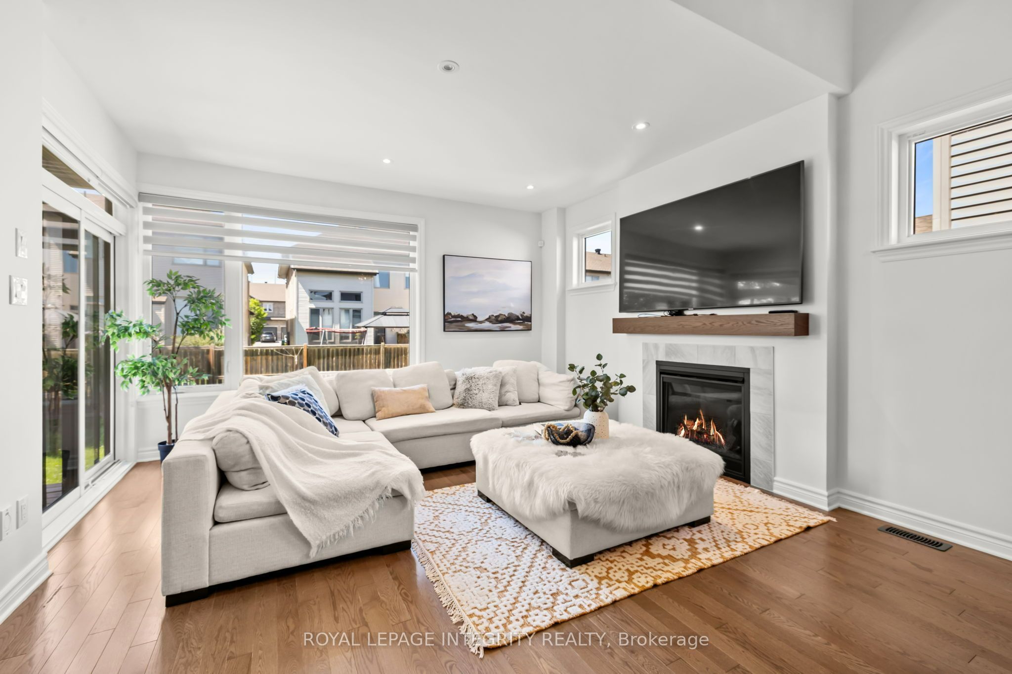 90 Palfrey Way Property Photo 6
