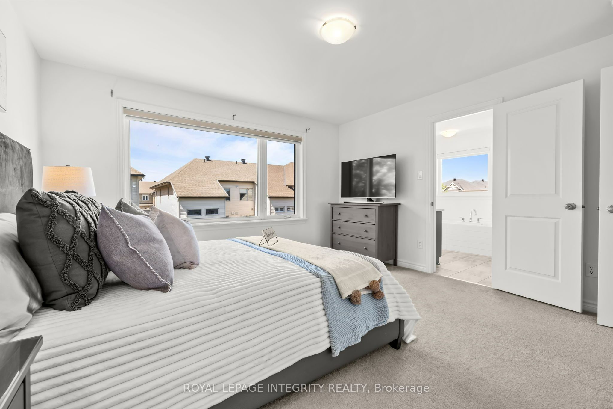 90 Palfrey Way Property Photo 18