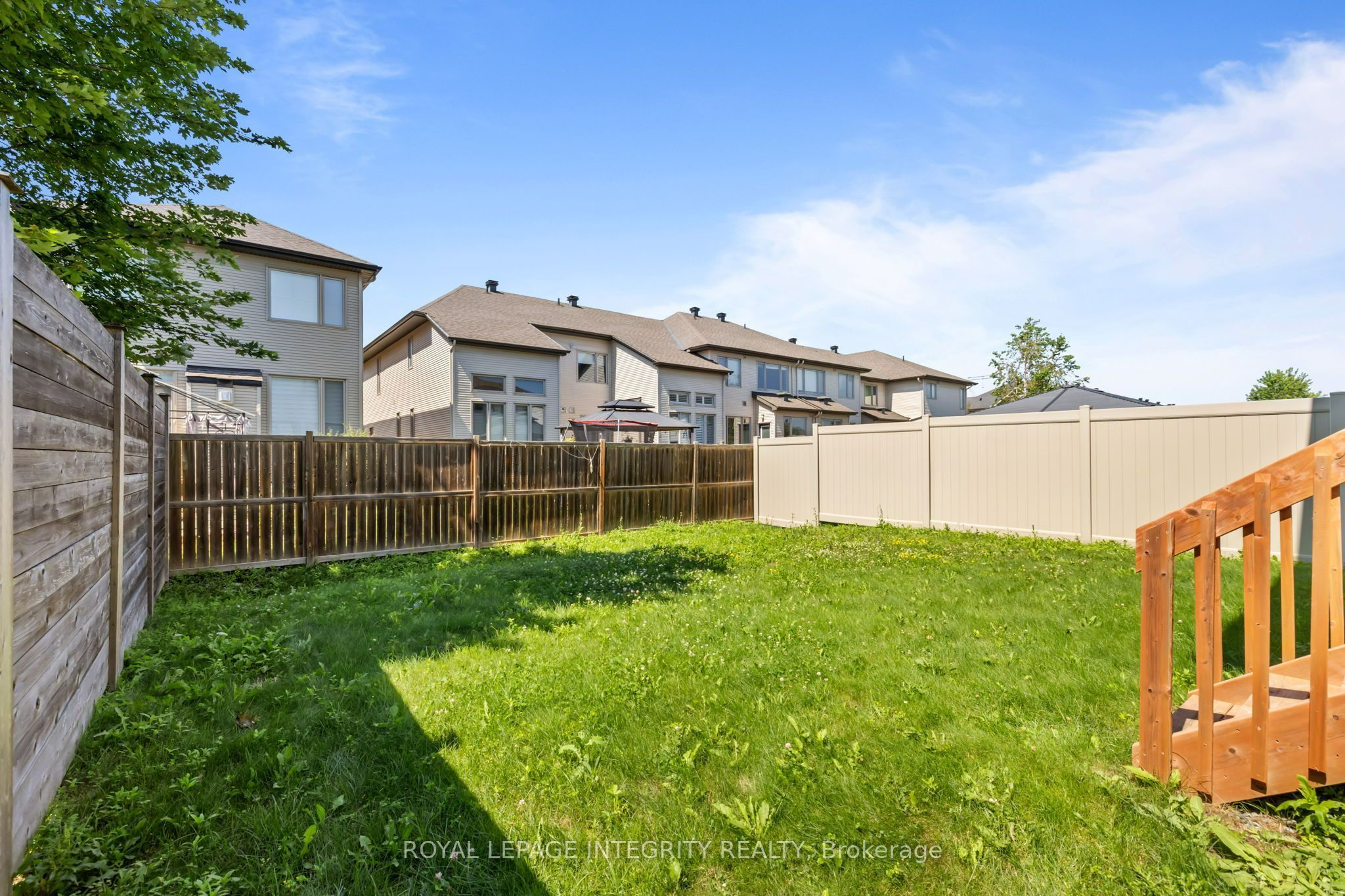 90 Palfrey Way Property Photo 31
