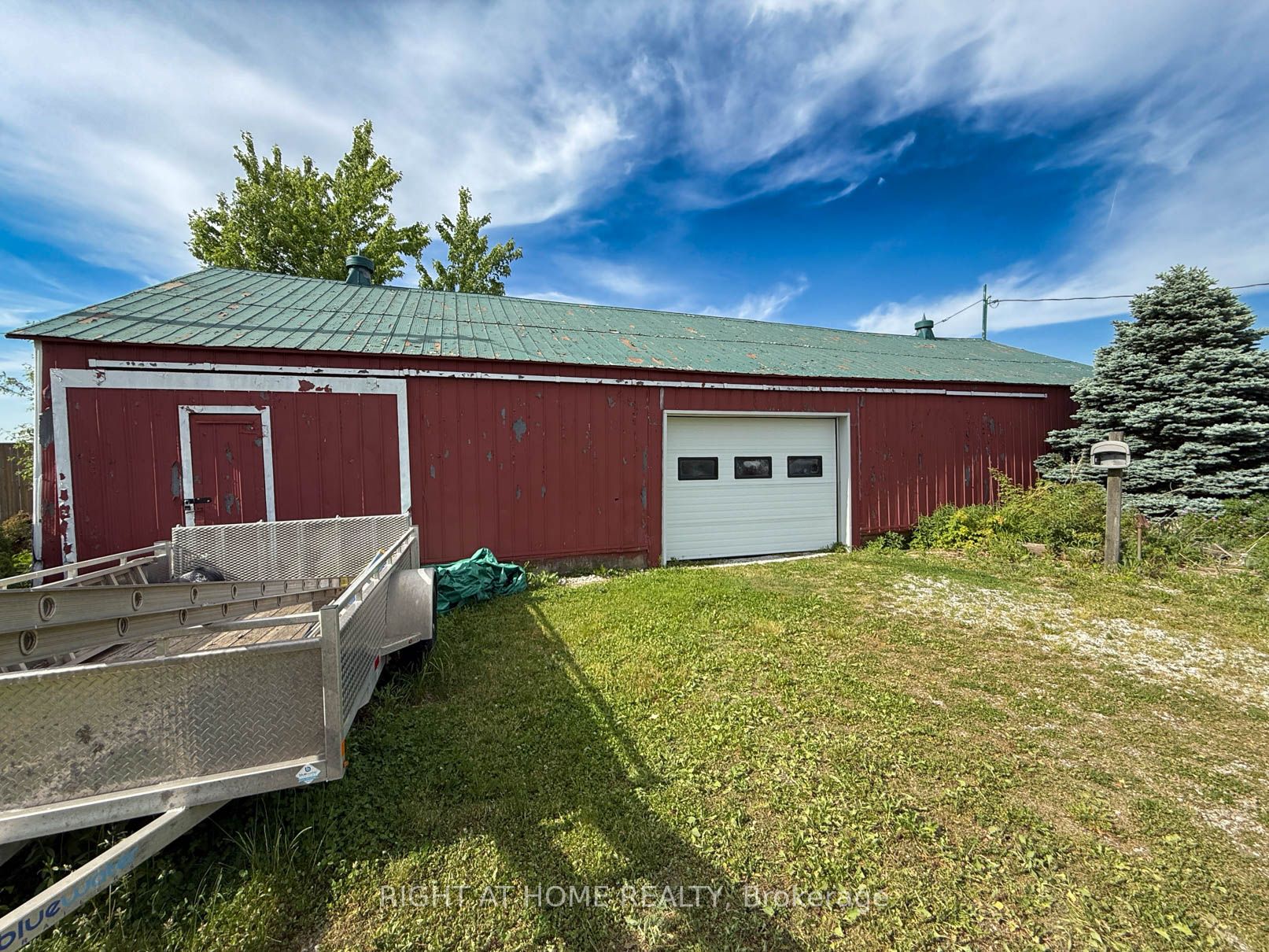 8192 Petrolia Line Property Photo 34