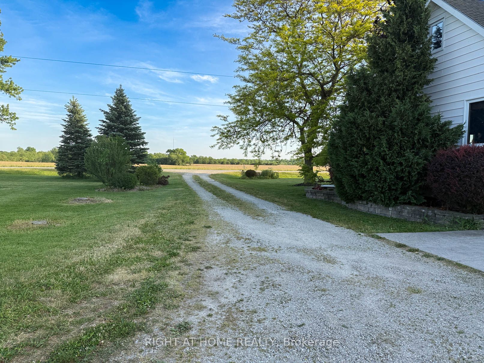8192 Petrolia Line Property Photo 35
