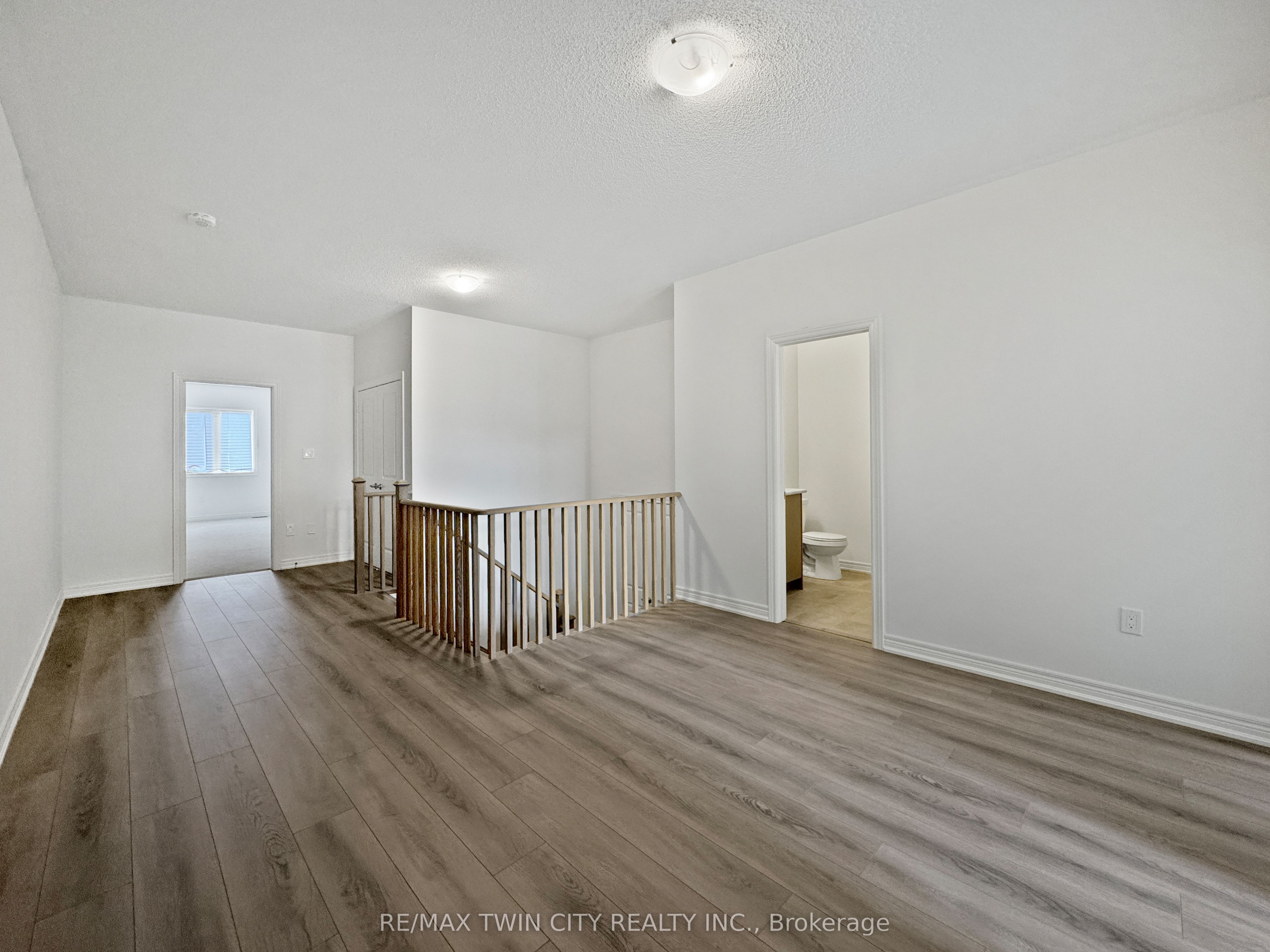 82 Gledhill Crescent Property Photo 22