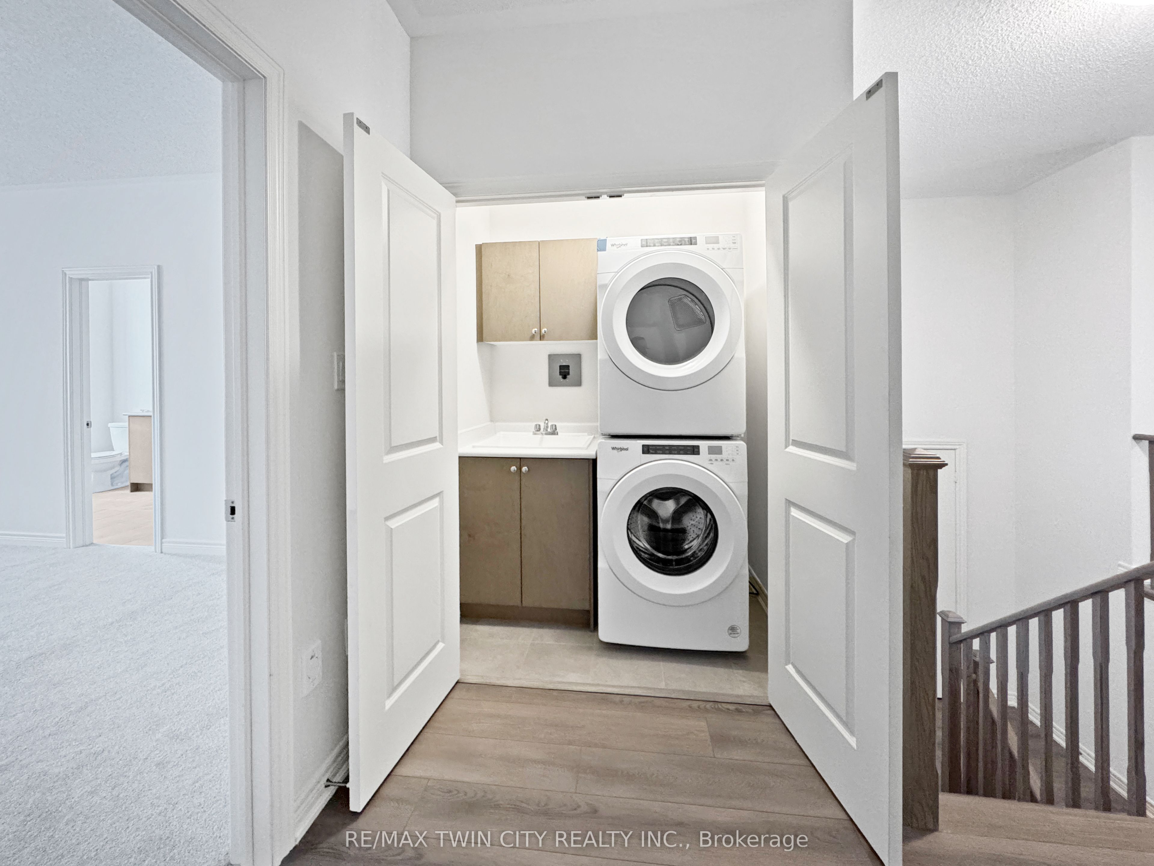 82 Gledhill Crescent Property Photo 25