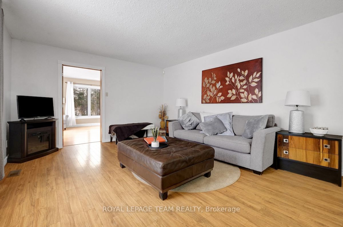 13025 Mackenzie Road Property Photo 6