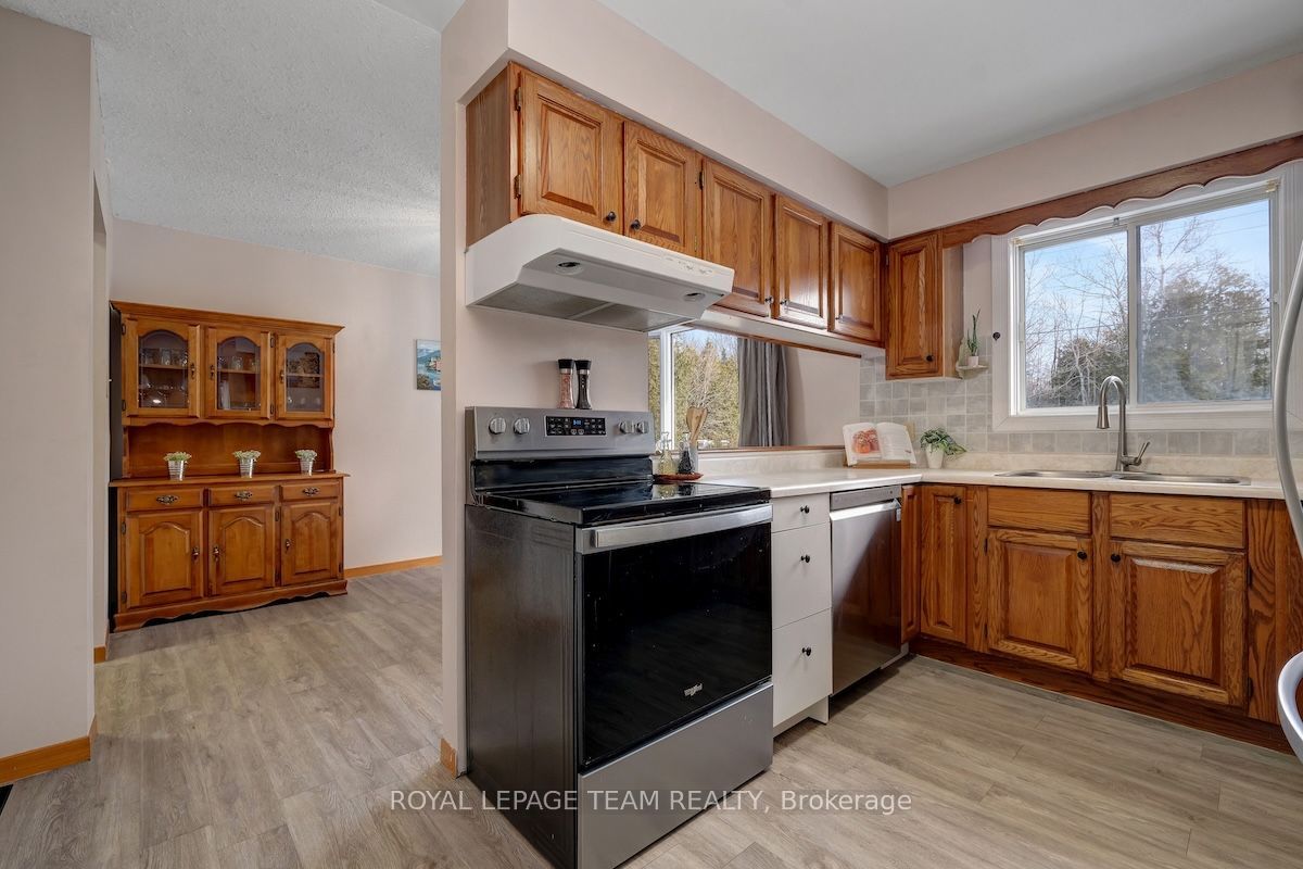 13025 Mackenzie Road Property Photo 11