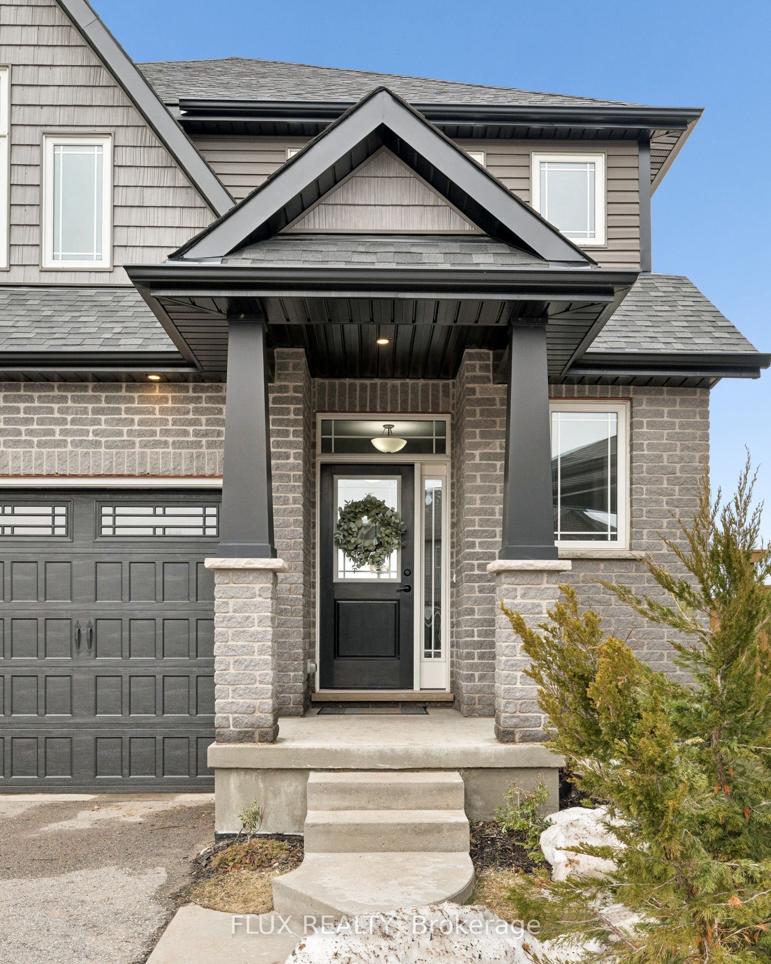 10 Sparrow Crescent Property Photo 12