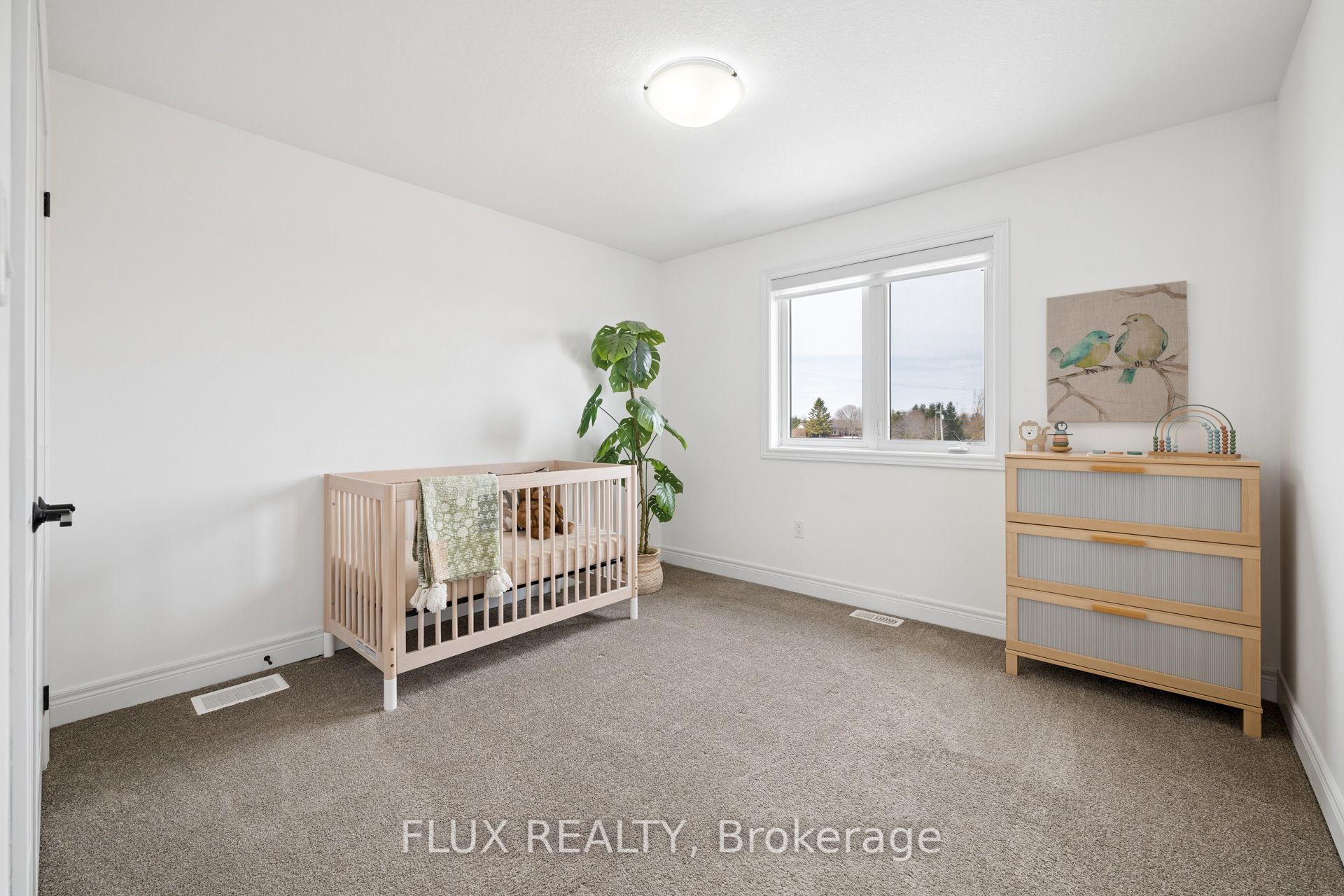 10 Sparrow Crescent Property Photo 28