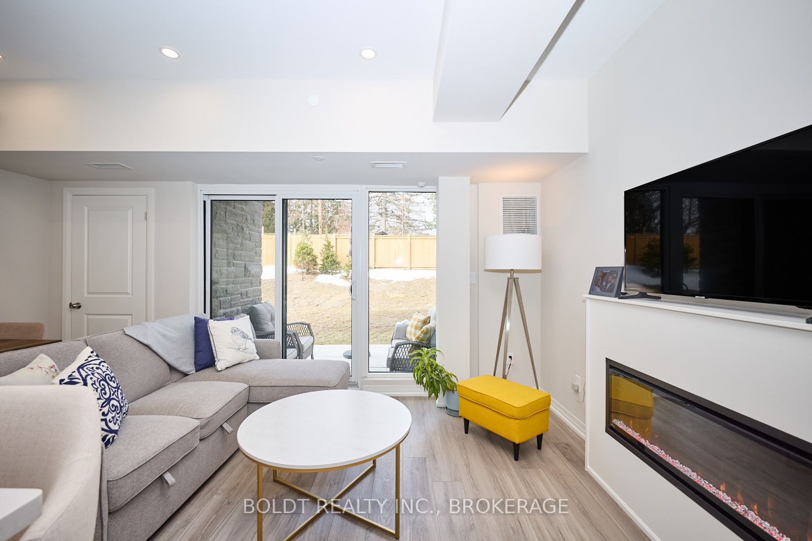 50 Herrick Avenue Gl 11 Property Photo 6