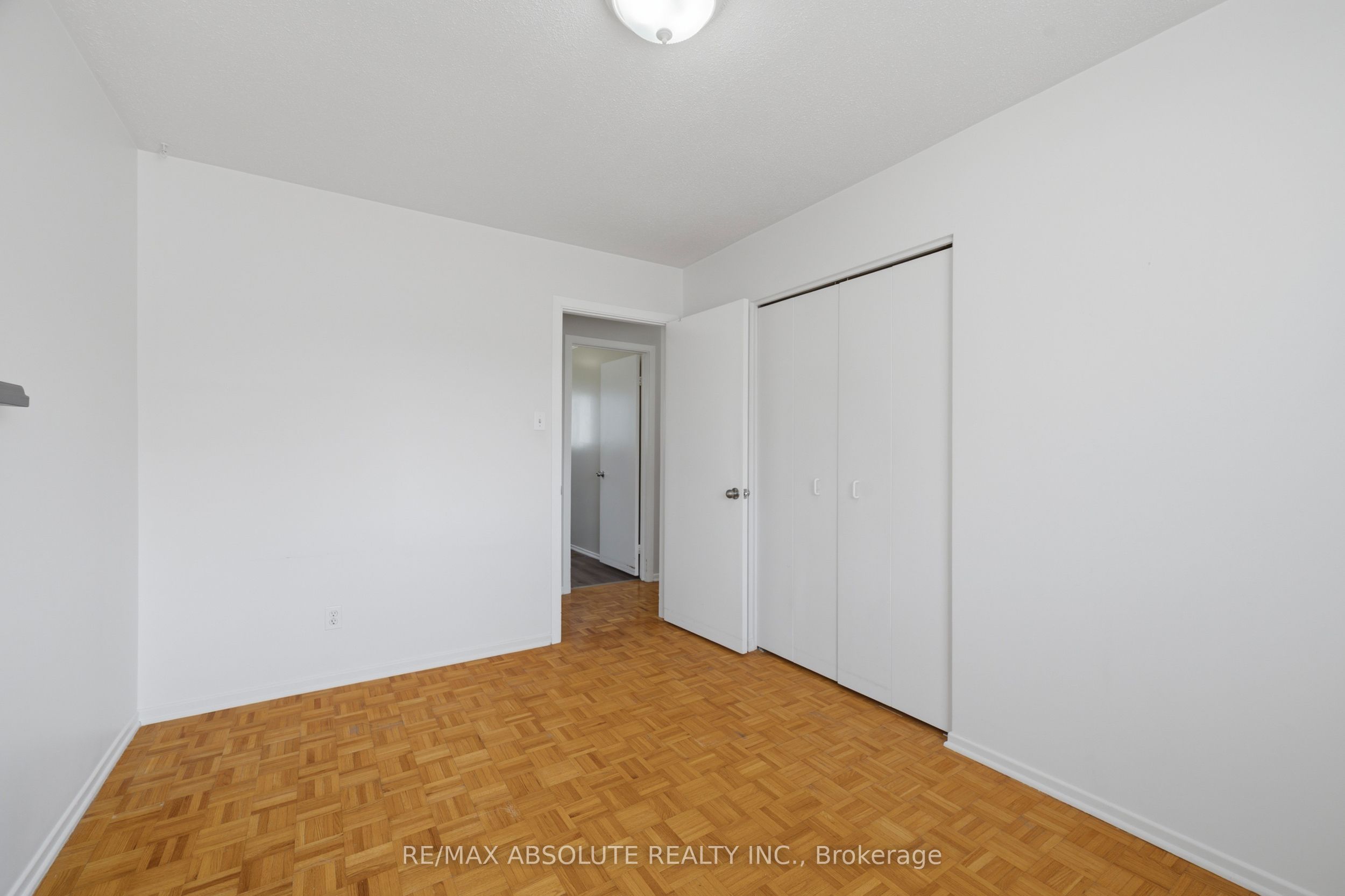 377 Leanne Street Property Photo 19