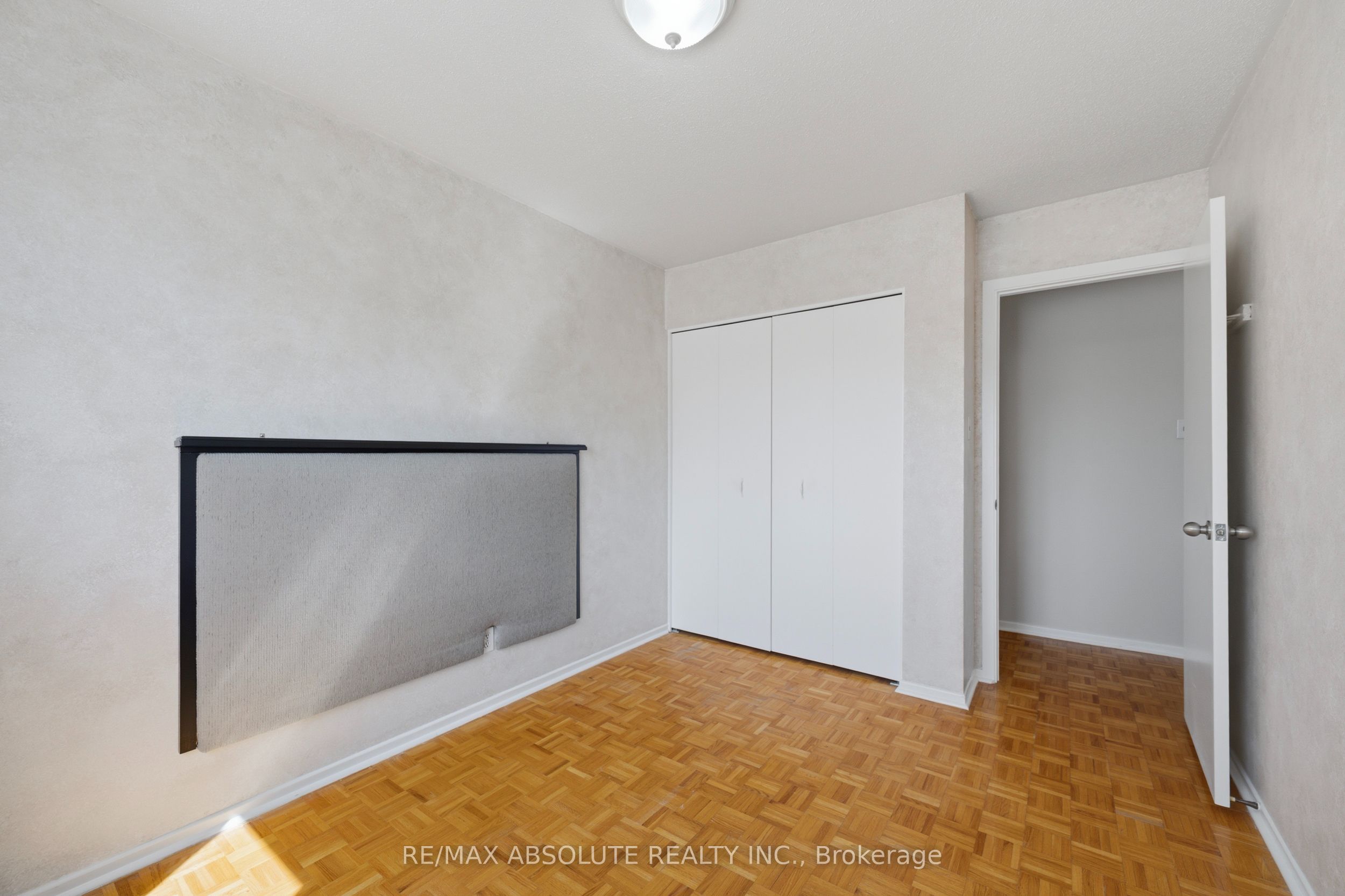 377 Leanne Street Property Photo 20