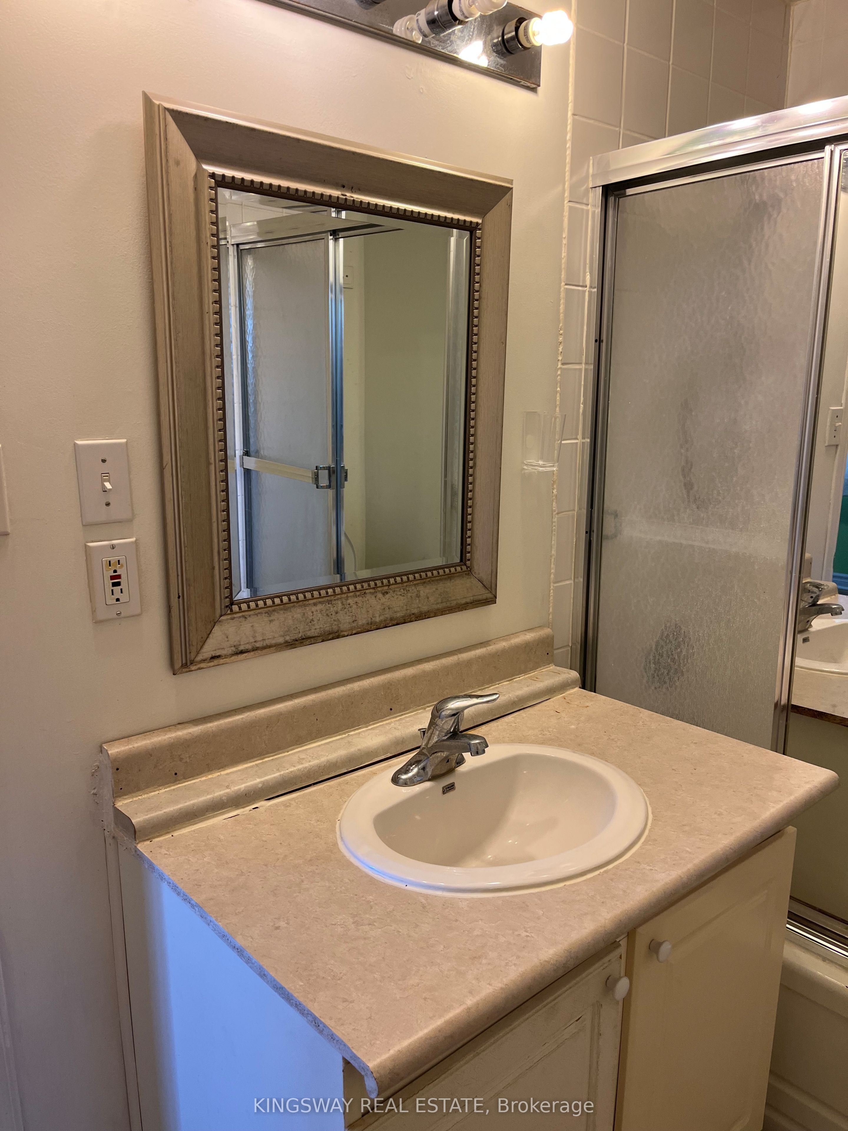 30 Mountainview Road Property Photo 43