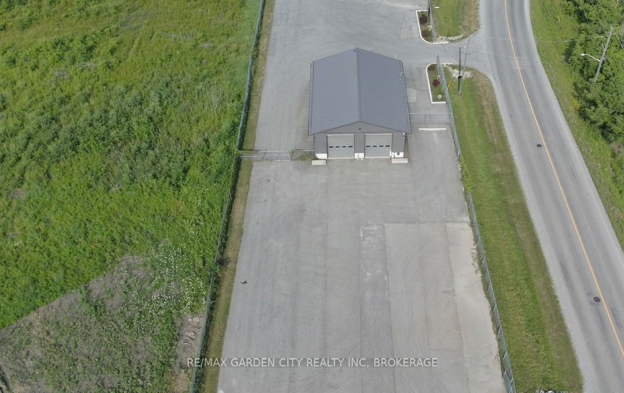 64b Stonebridge Drive Property Photo 2