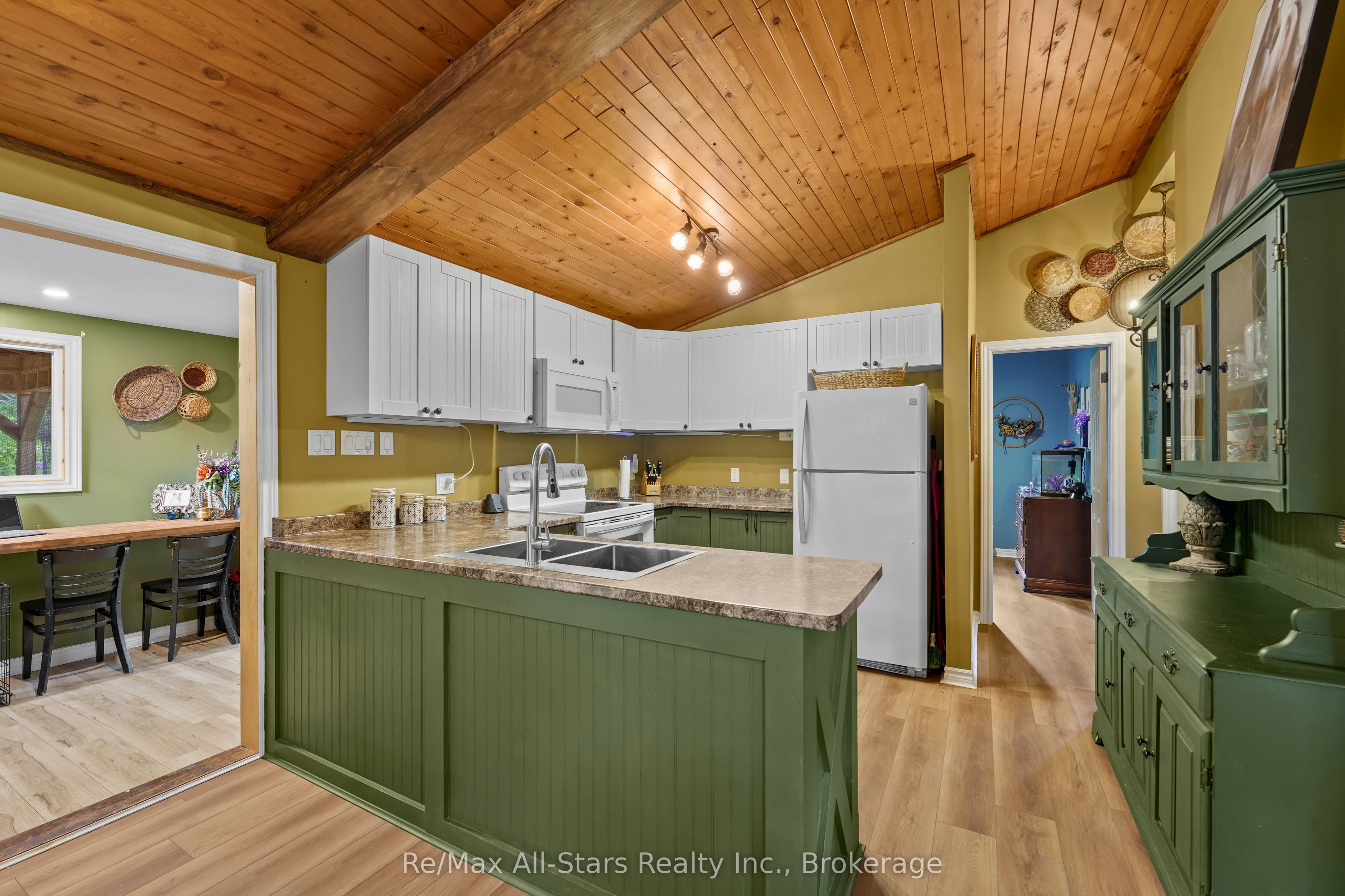 117 Echo Bay Road Property Photo 8