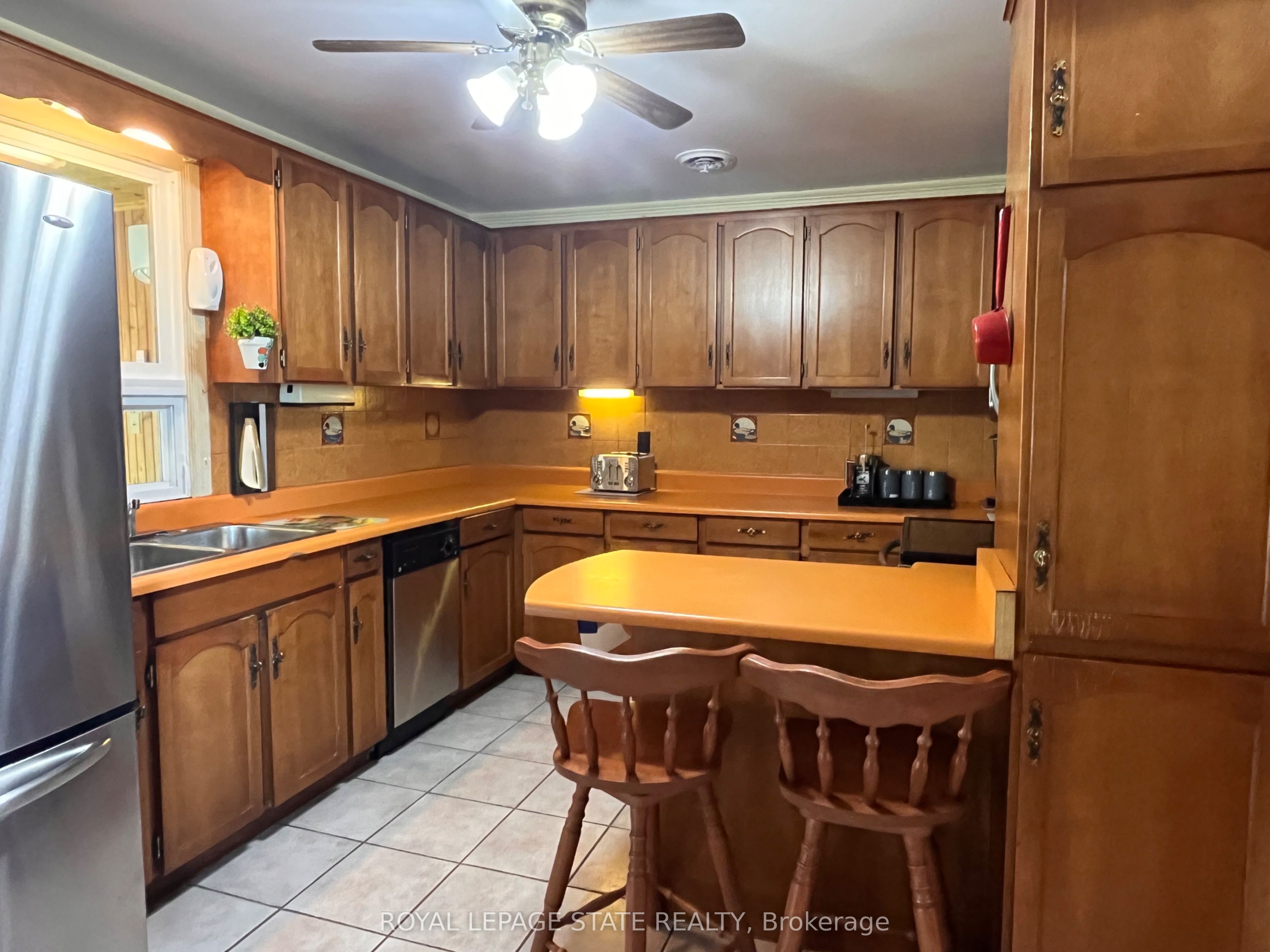 23 Lakeview Line Property Photo 18
