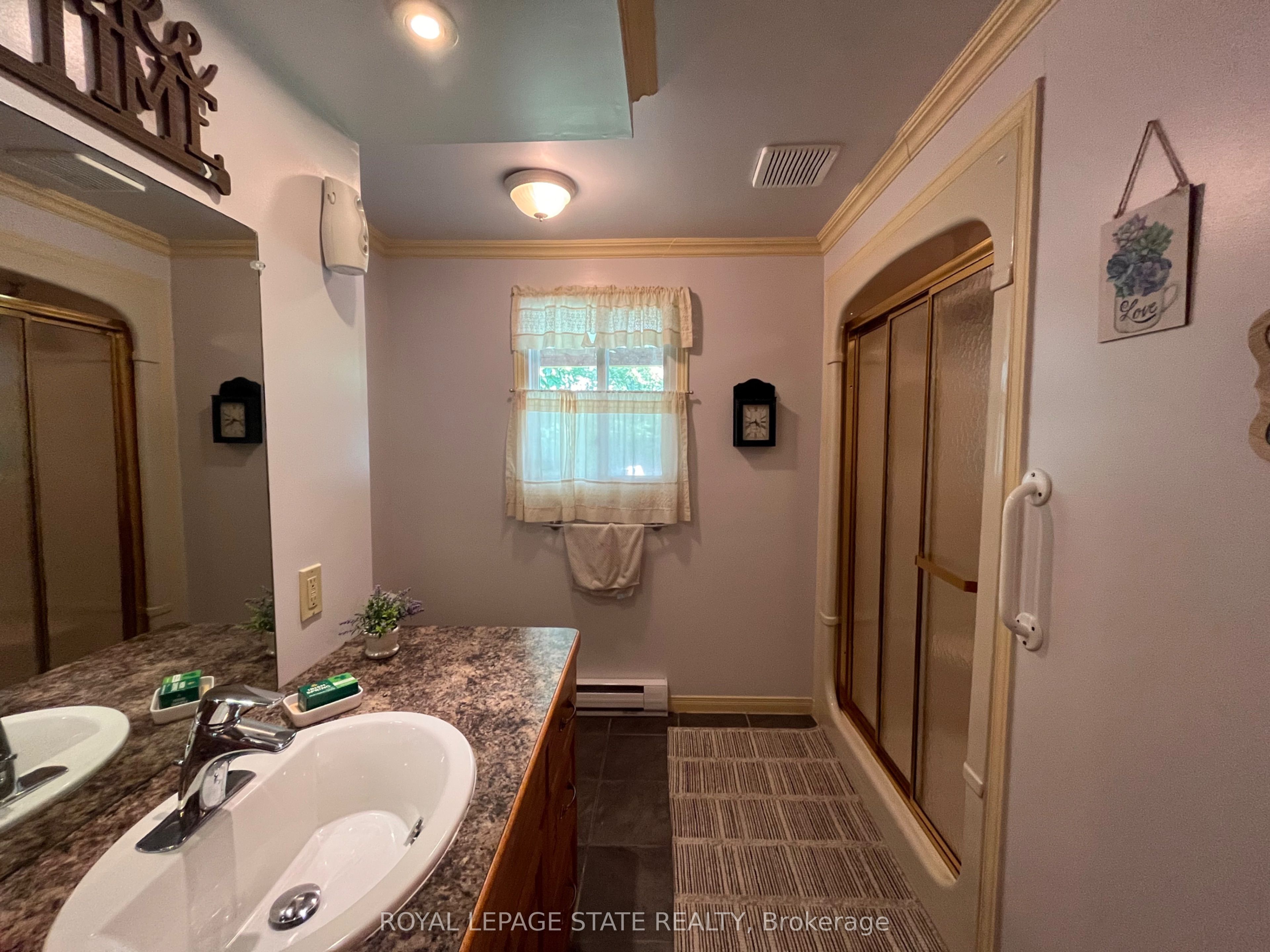 23 Lakeview Line Property Photo 28