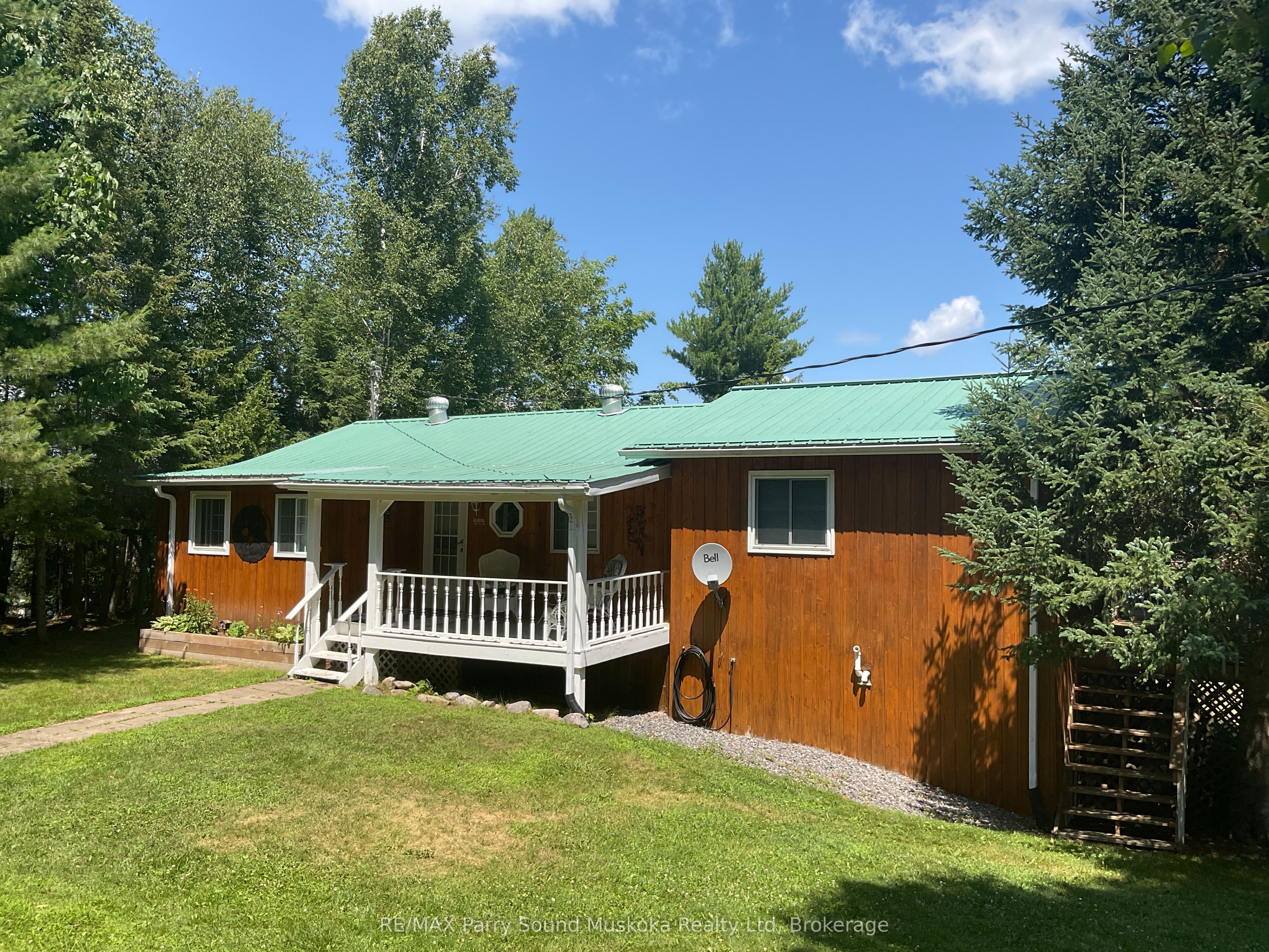 216 Lone Tree Road Property Photo 2