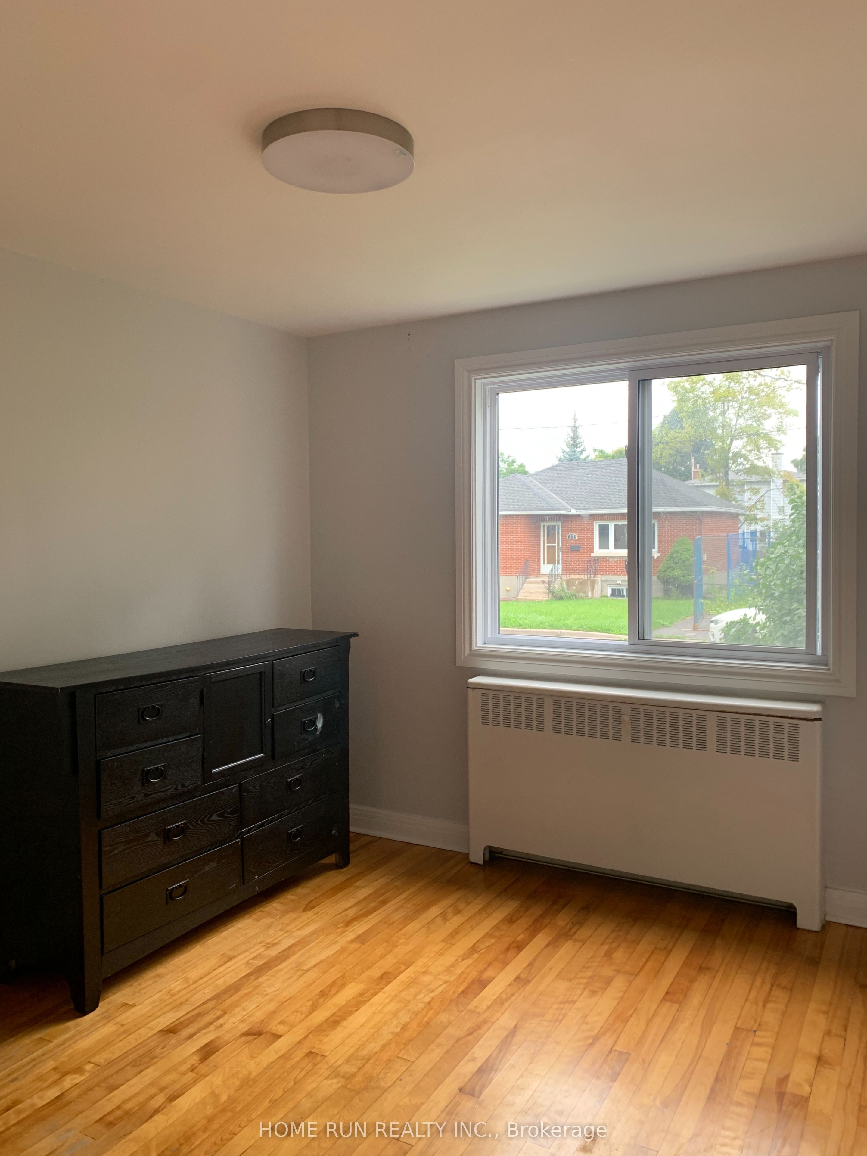 96 Ontario Street 2 Property Photo 2