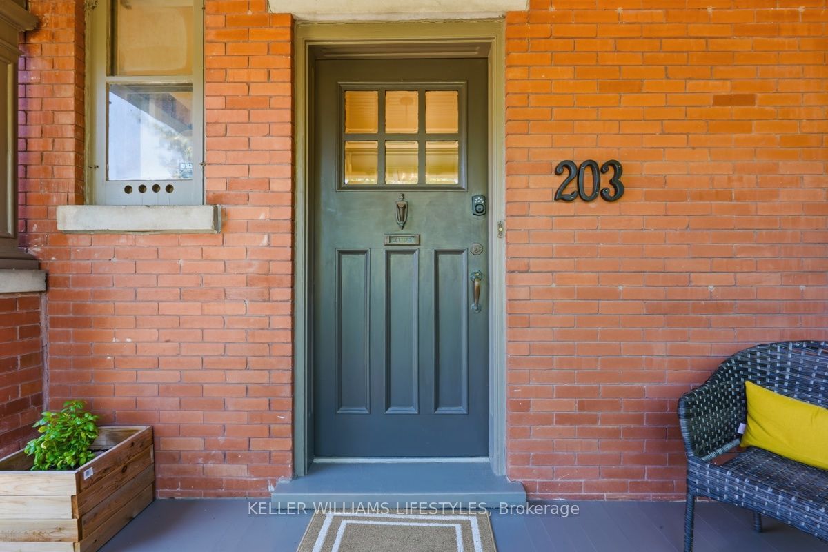 203 Cheapside Street Property Photo 7
