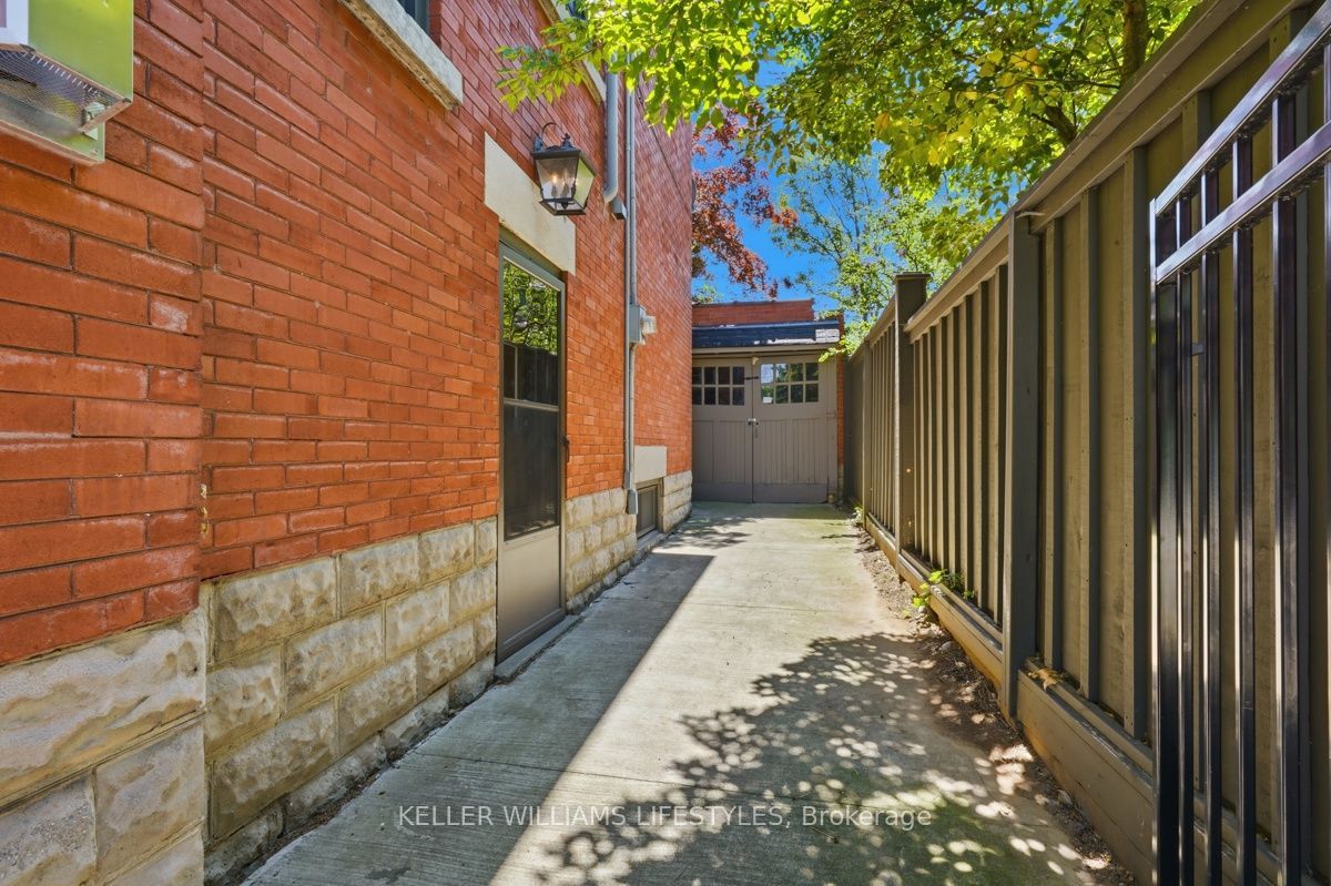 203 Cheapside Street Property Photo 43