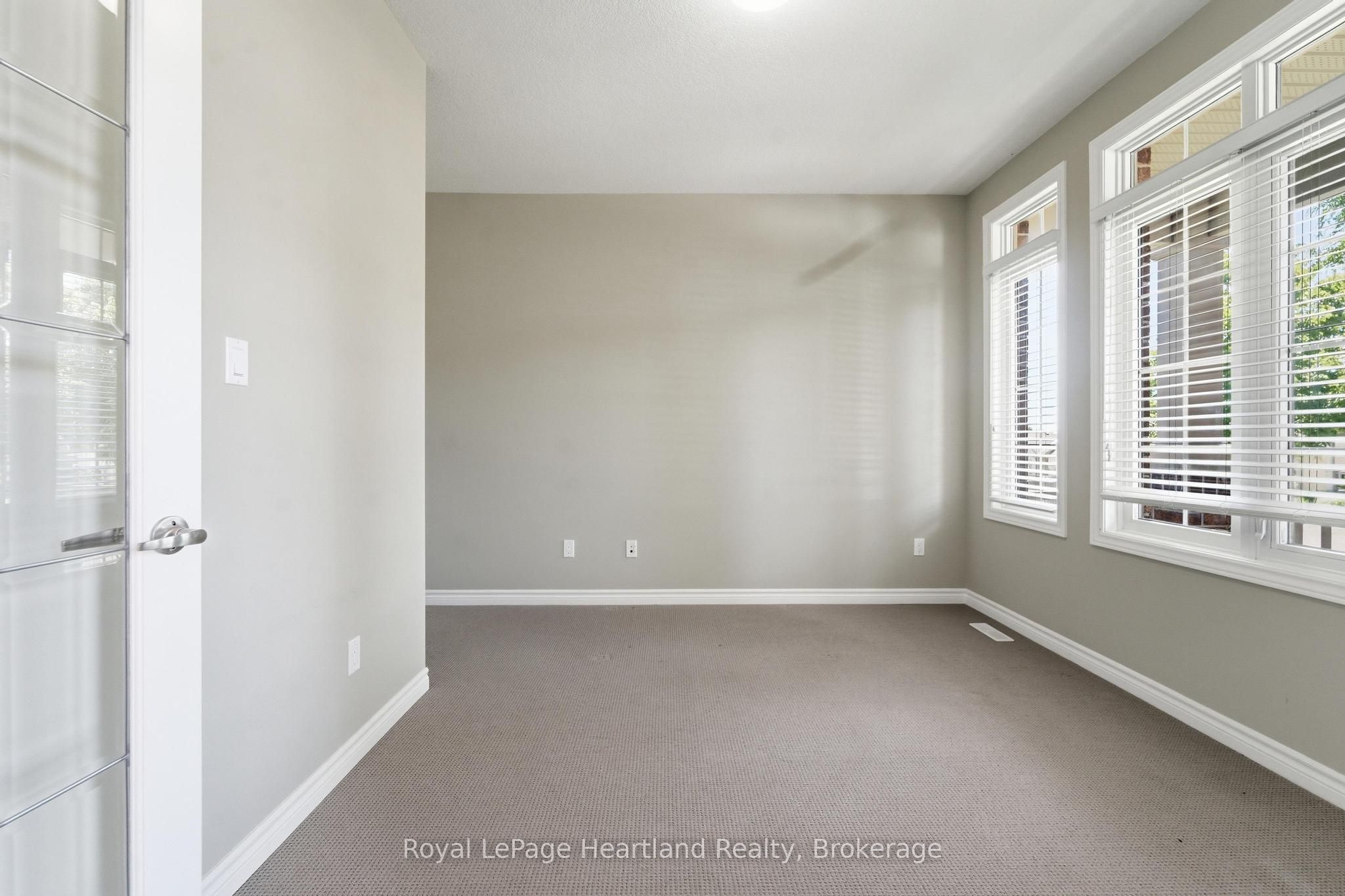 518 Blue Jay Drive 18 Property Photo 5